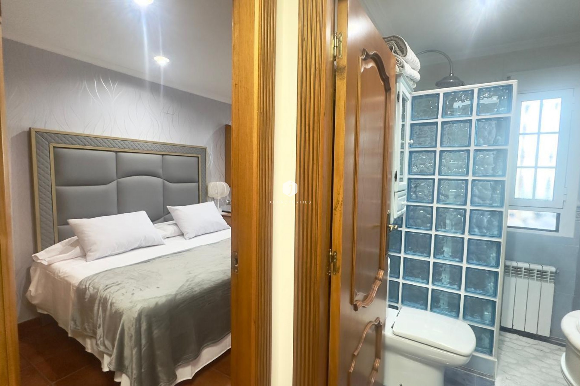 Aus zweiter Hand - Chalet -
Orihuela Costa - La Zenia