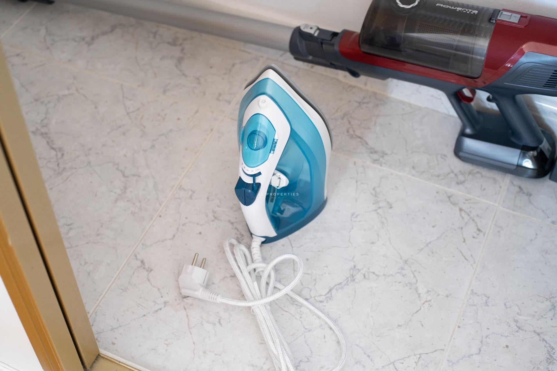 Aus zweiter Hand - Chalet -
Orihuela Costa - Los Almendros-la Florida