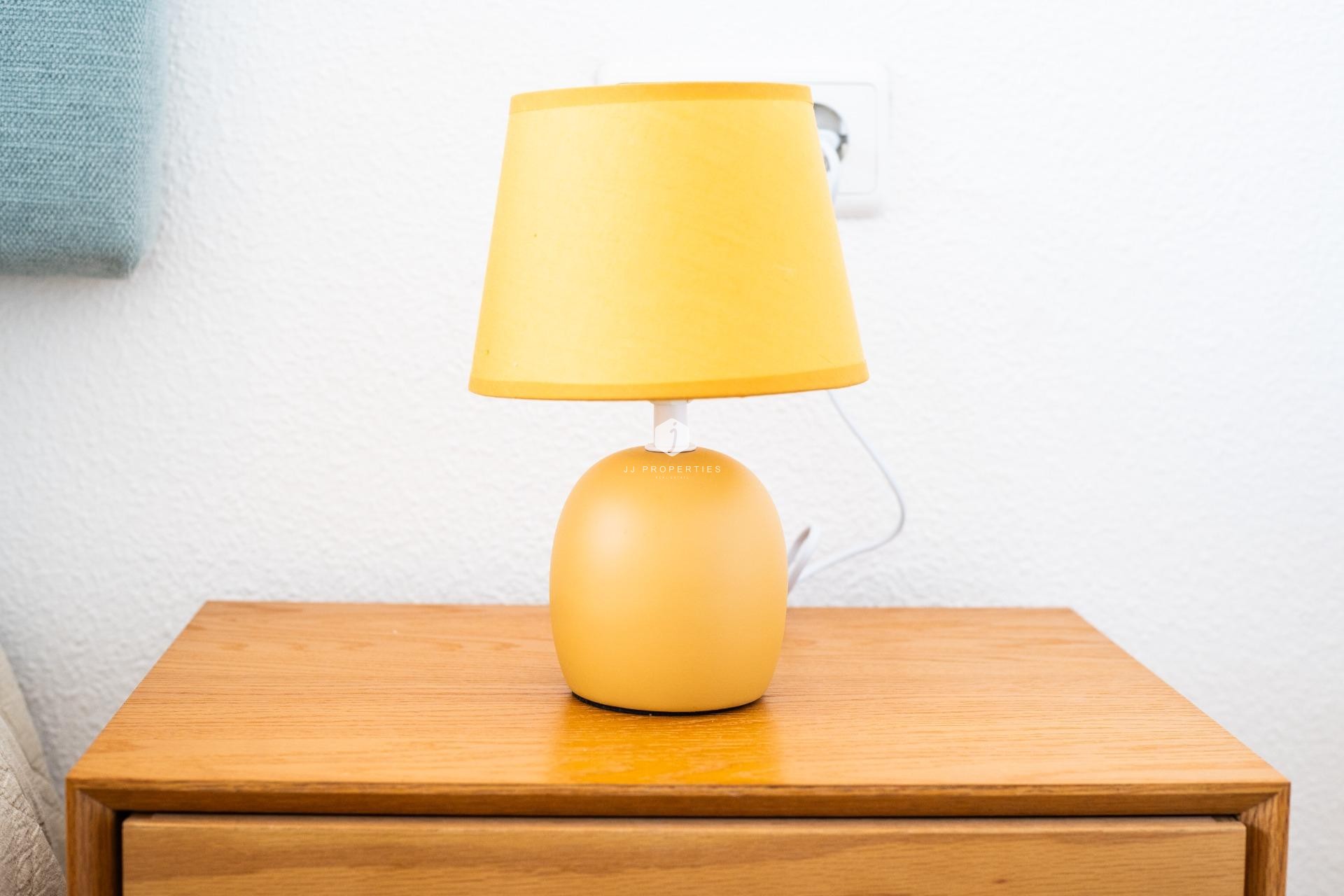 Aus zweiter Hand - Chalet -
Orihuela Costa - Los Almendros-la Florida