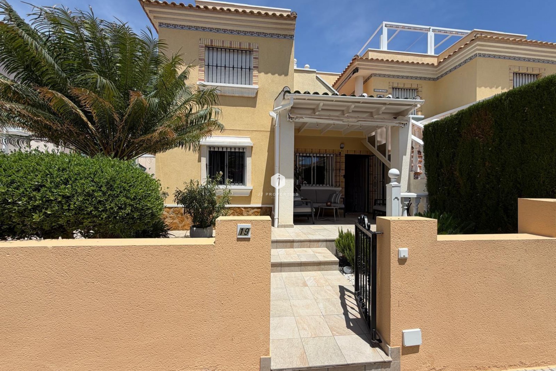 Aus zweiter Hand - Chalet -
Orihuela Costa - Los Dolses