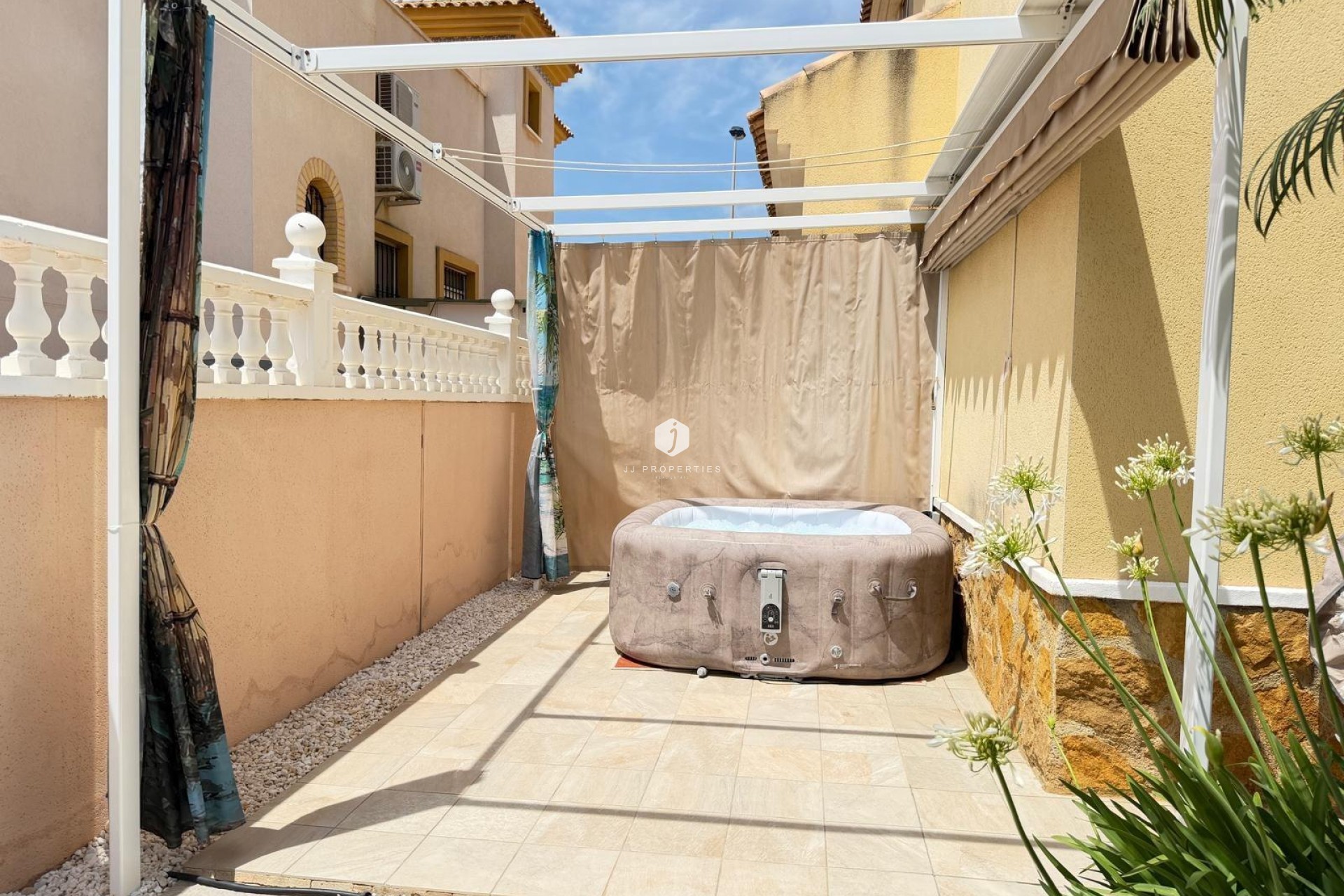 Aus zweiter Hand - Chalet -
Orihuela Costa - Los Dolses