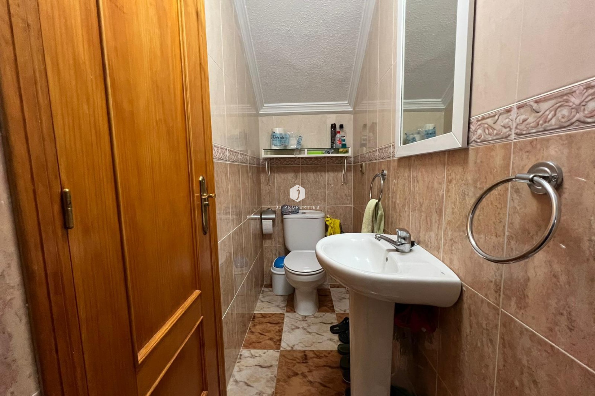 Aus zweiter Hand - Chalet -
Orihuela Costa - Montezenia