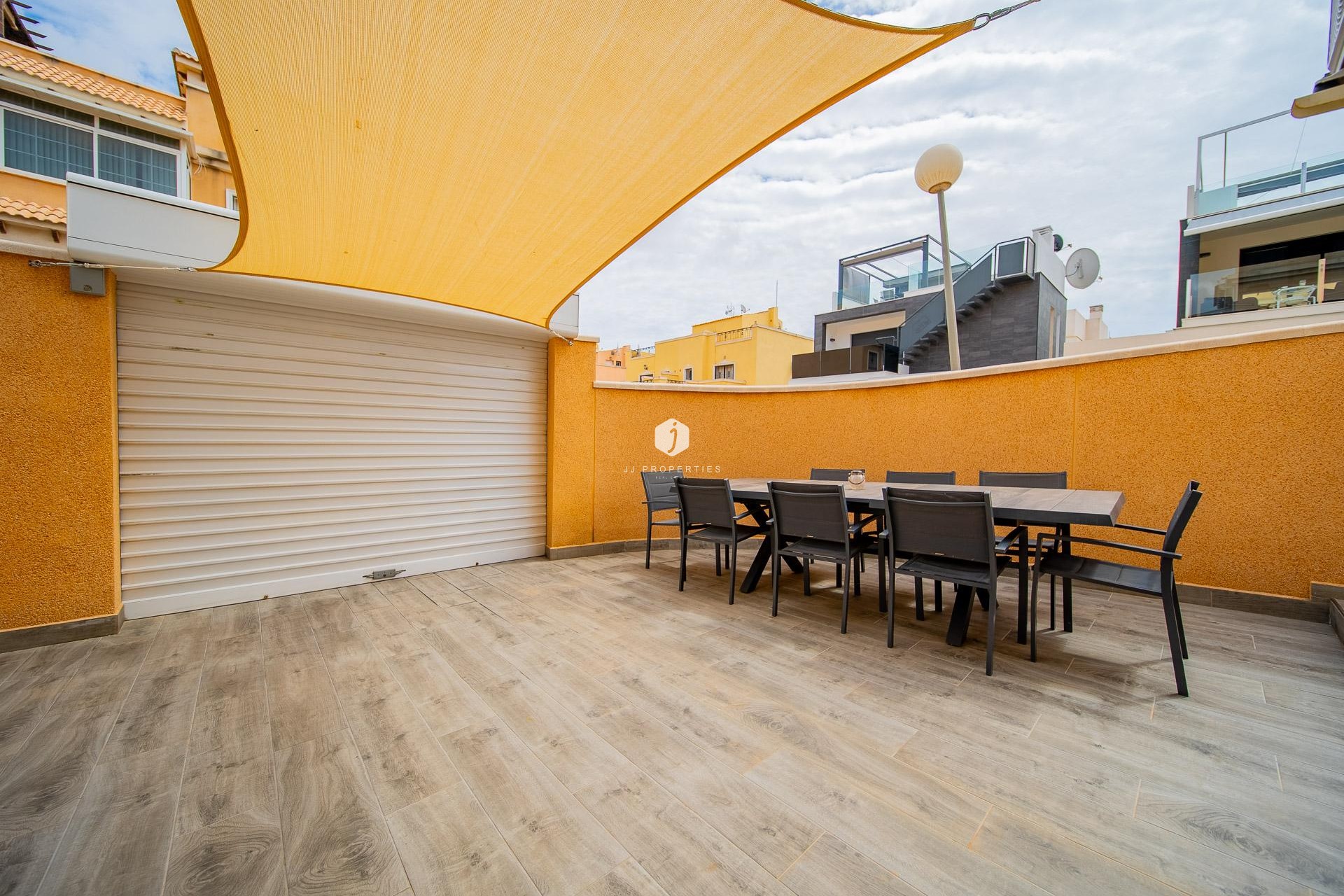 Aus zweiter Hand - Chalet -
Orihuela Costa - PAU 26