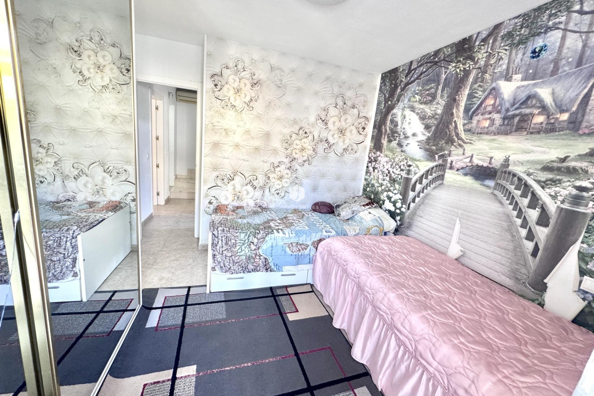 Aus zweiter Hand - Chalet -
Orihuela Costa - Playa Flamenca
