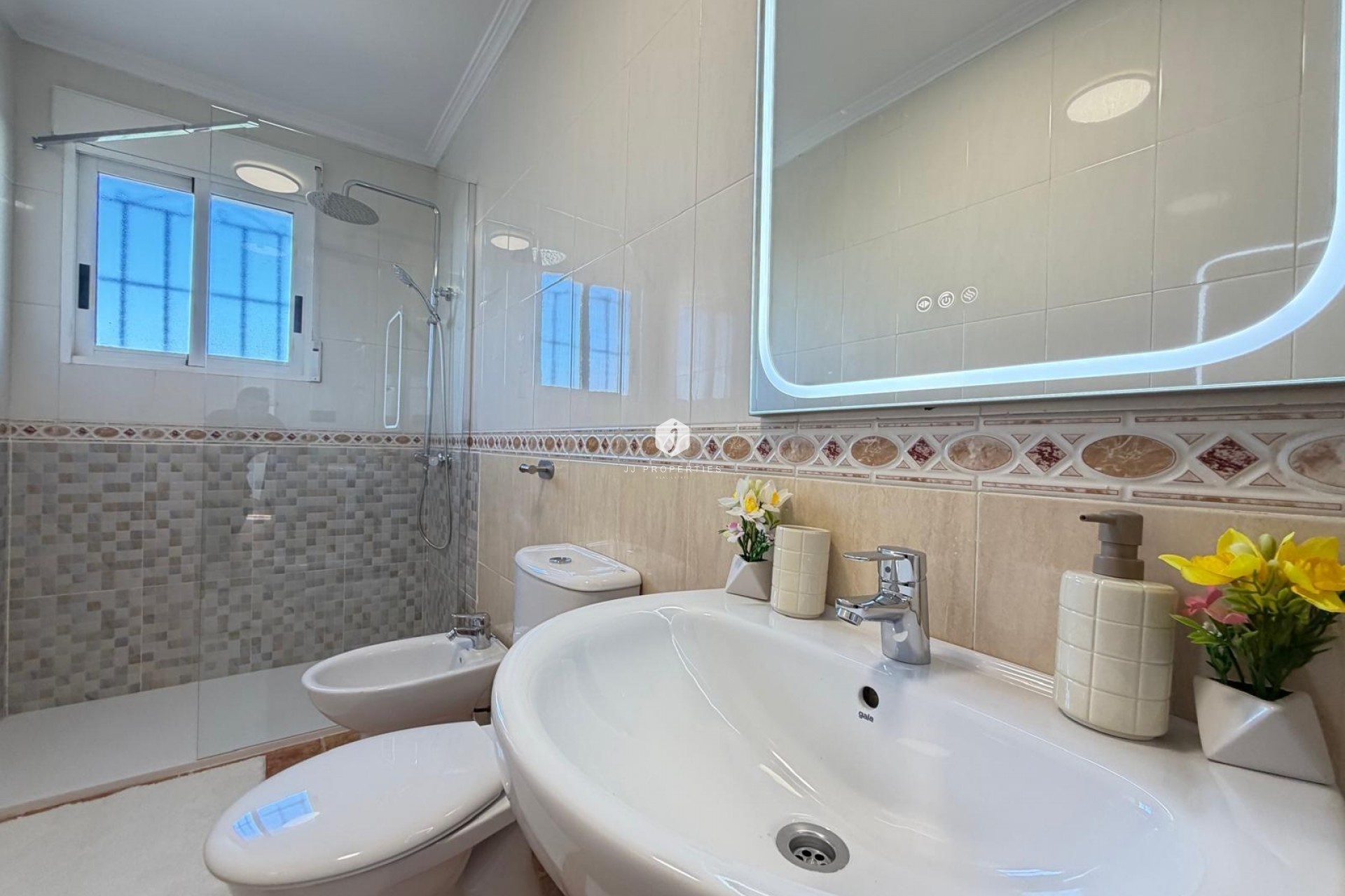 Aus zweiter Hand - Chalet -
Orihuela Costa - Rocio Del Mar