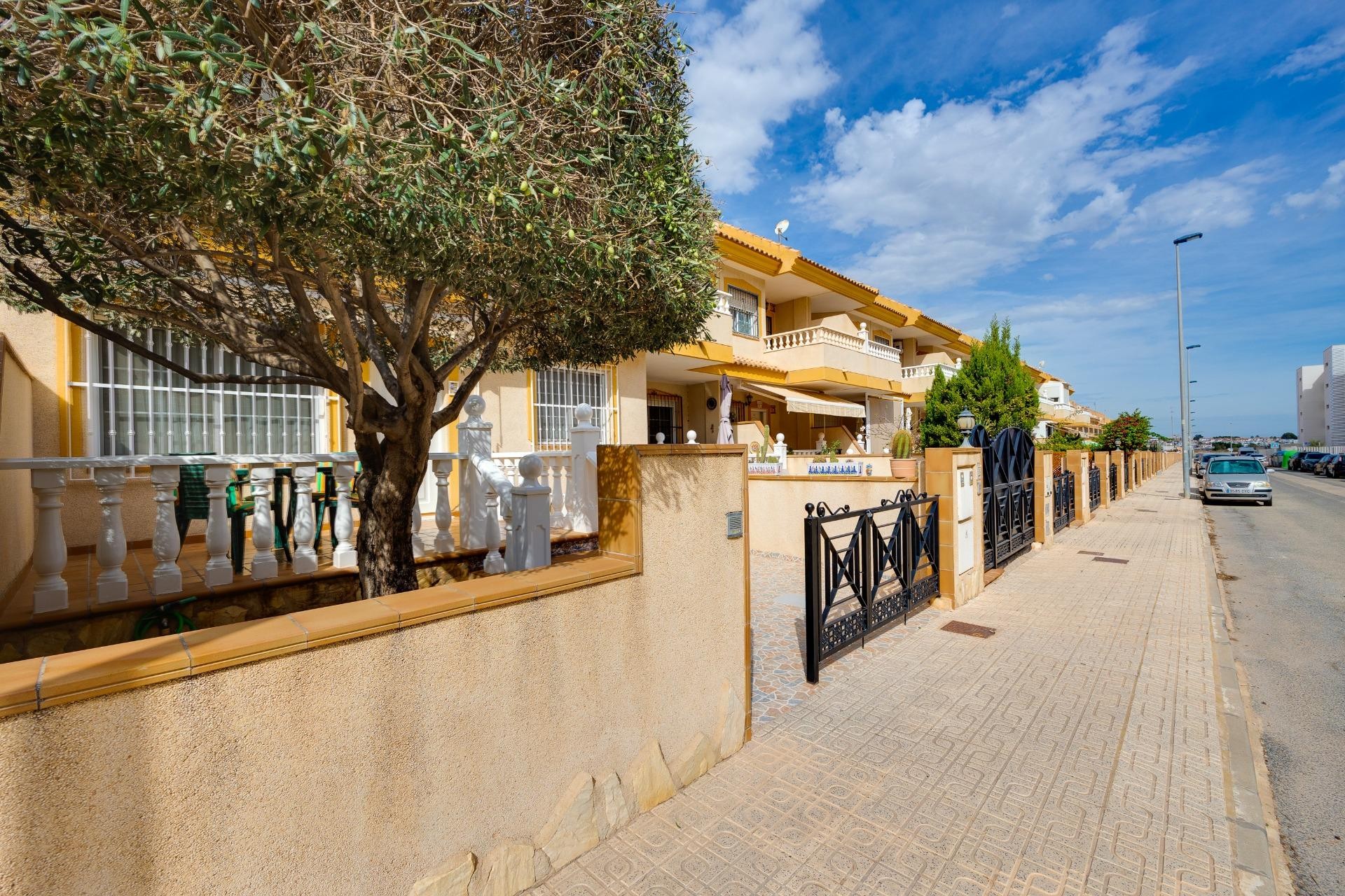 Aus zweiter Hand - Chalet -
Orihuela Costa - Villamartín