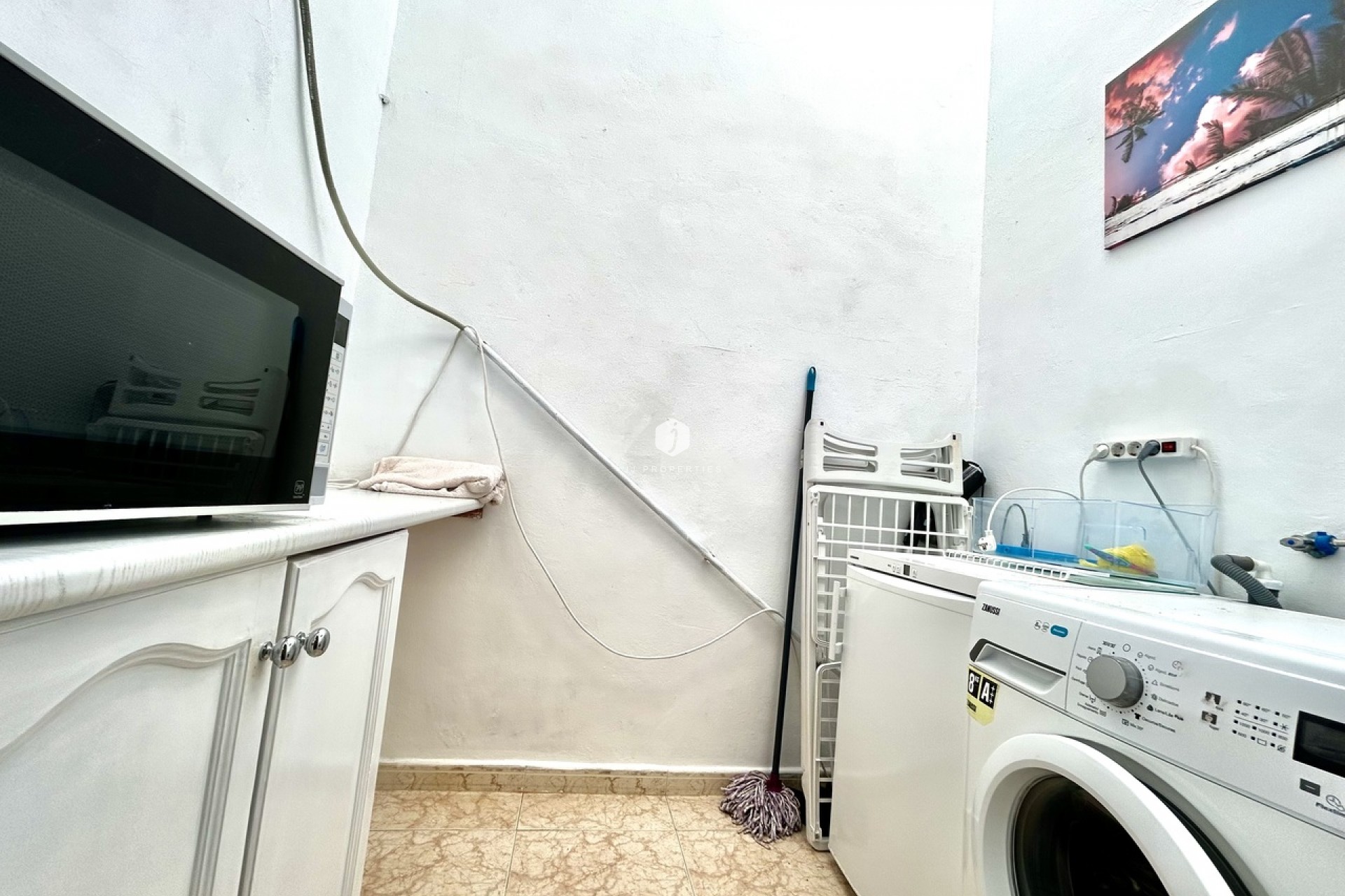 Aus zweiter Hand - Chalet -
Punta Prima - Costa Blanca