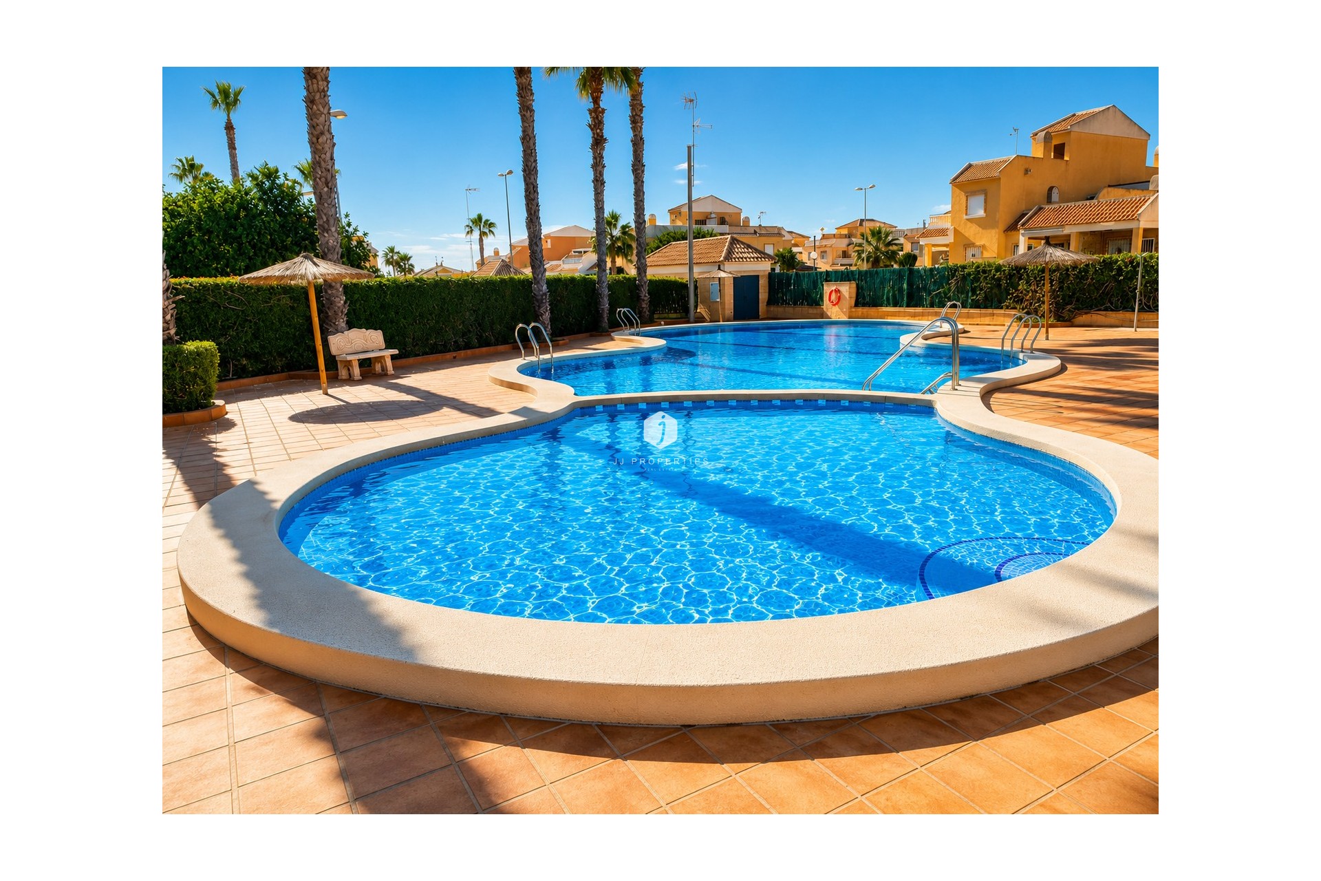 Aus zweiter Hand - Chalet -
Rojales - Inland