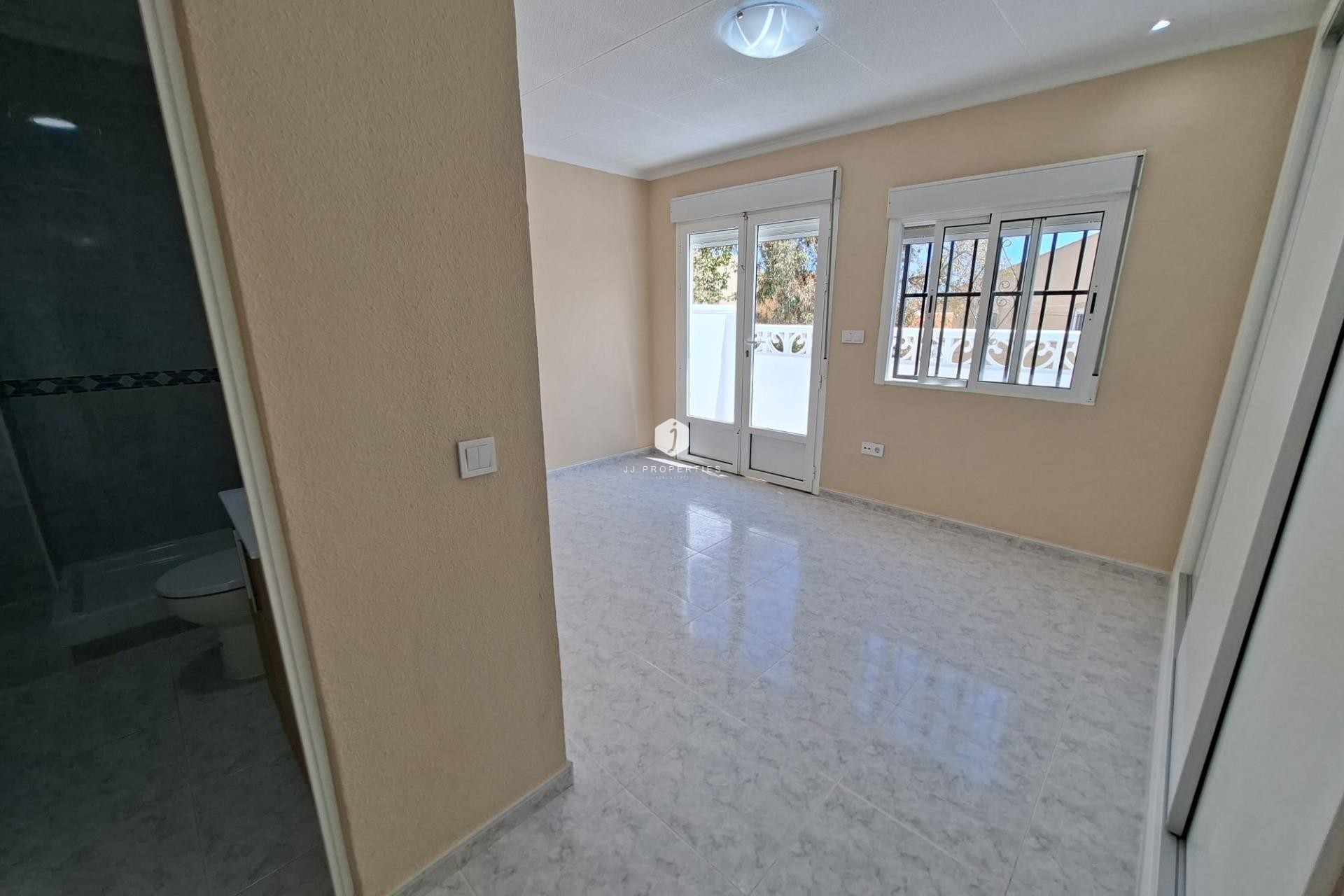 Aus zweiter Hand - Chalet -
San Fulgencio - La Marina
