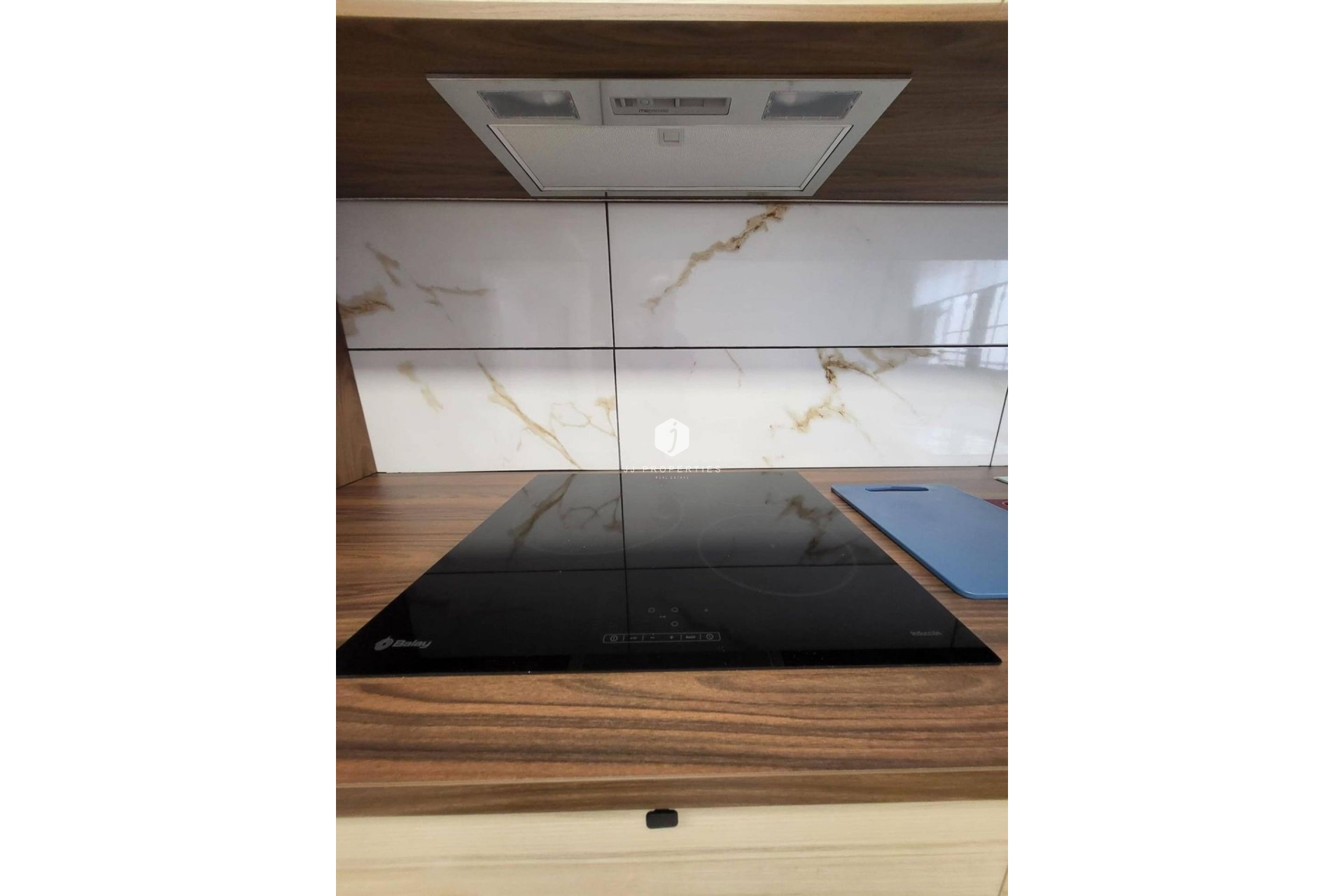 Aus zweiter Hand - Chalet -
San Miguel de Salinas - Ciudad De Las Comunicaciones