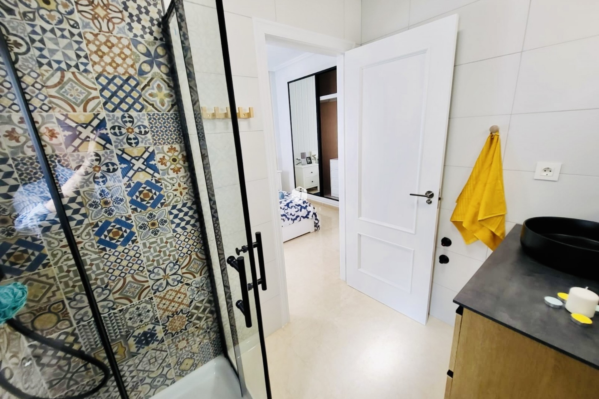 Aus zweiter Hand - Chalet -
San Miguel de Salinas - Inland