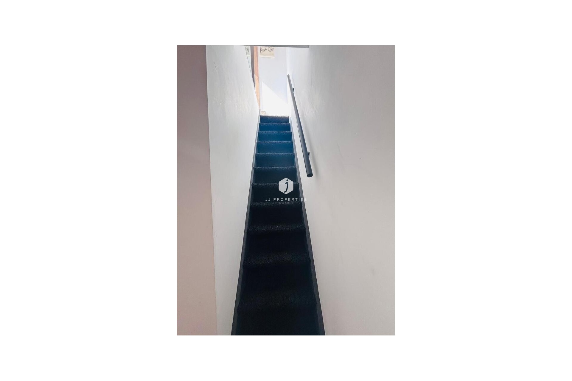 Aus zweiter Hand - Chalet -
San Miguel de Salinas - Inland