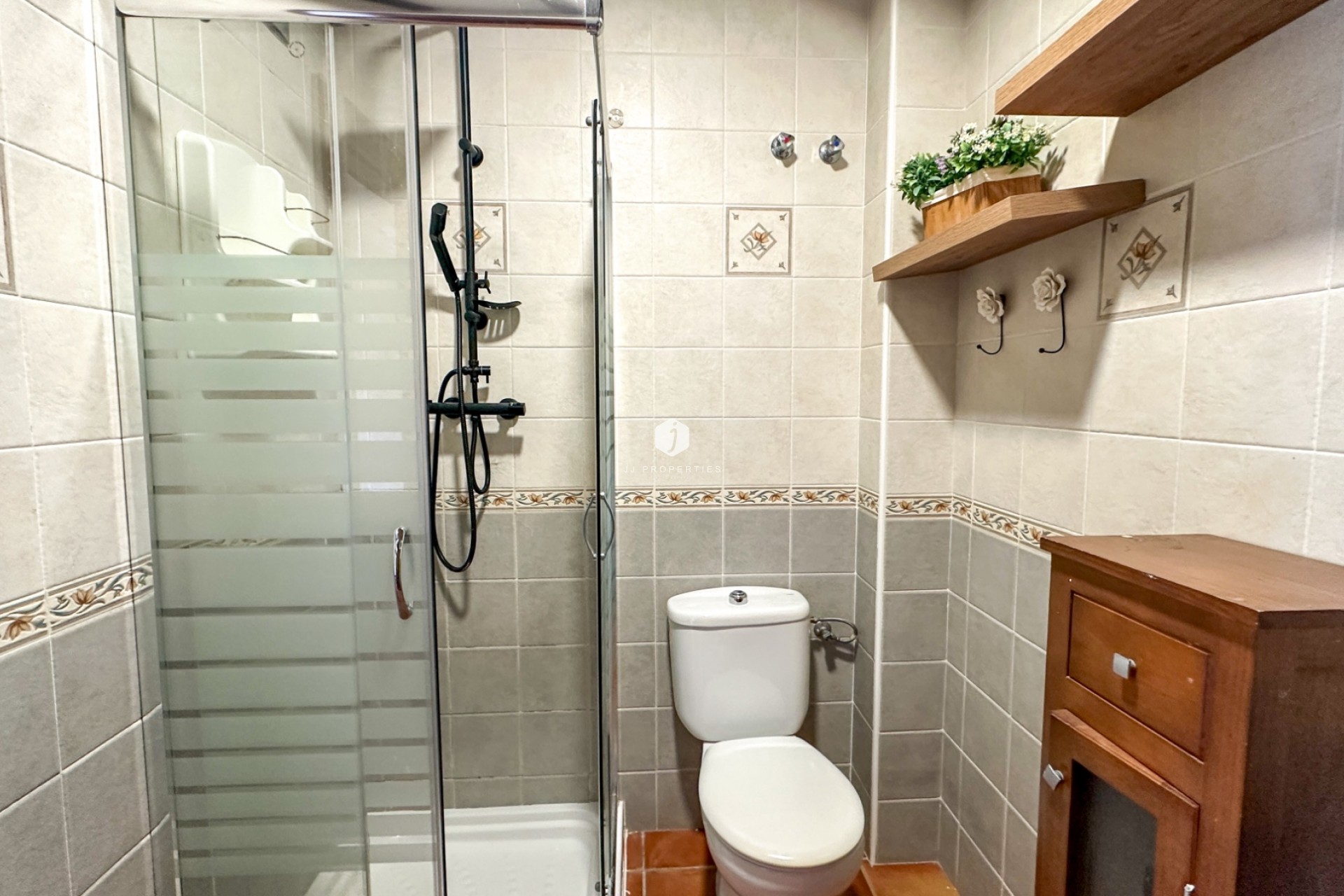 Aus zweiter Hand - Chalet -
San Miguel de Salinas - Inland