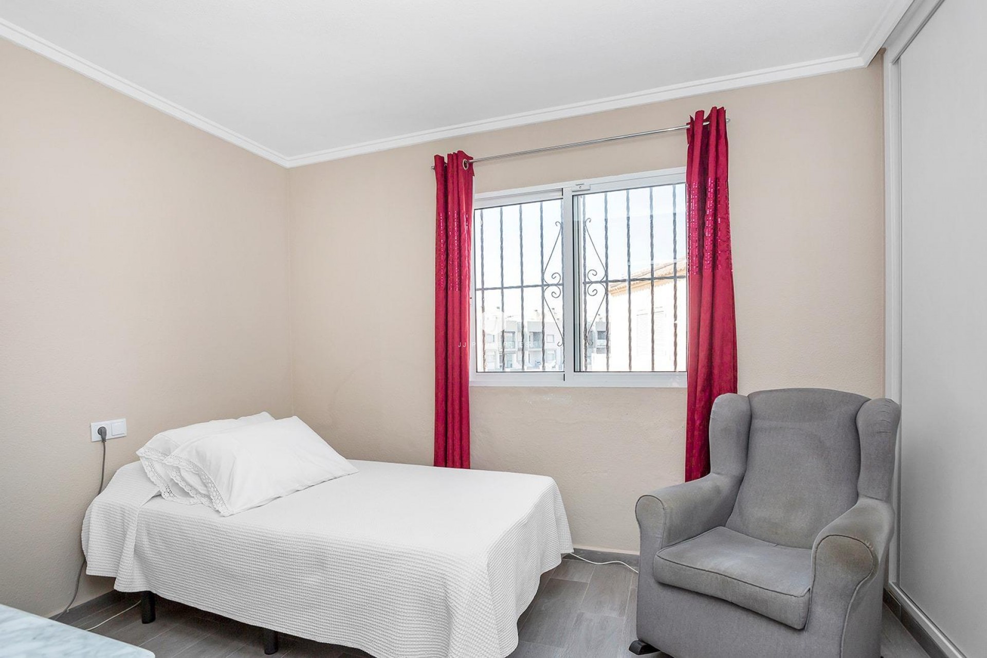 Aus zweiter Hand - Chalet -
Torrevieja - Aguas Nuevas 1