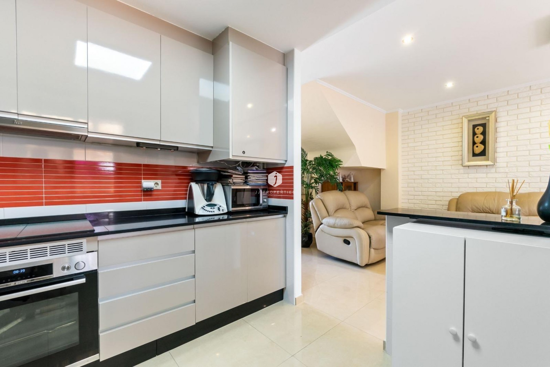 Aus zweiter Hand - Chalet -
Torrevieja - aguas nuevas