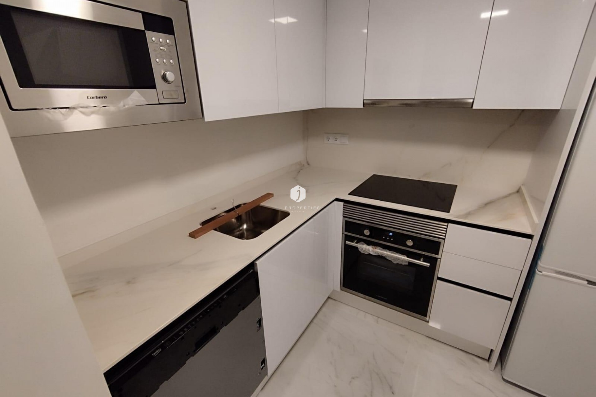 Aus zweiter Hand - Chalet -
Torrevieja - aguas nuevas