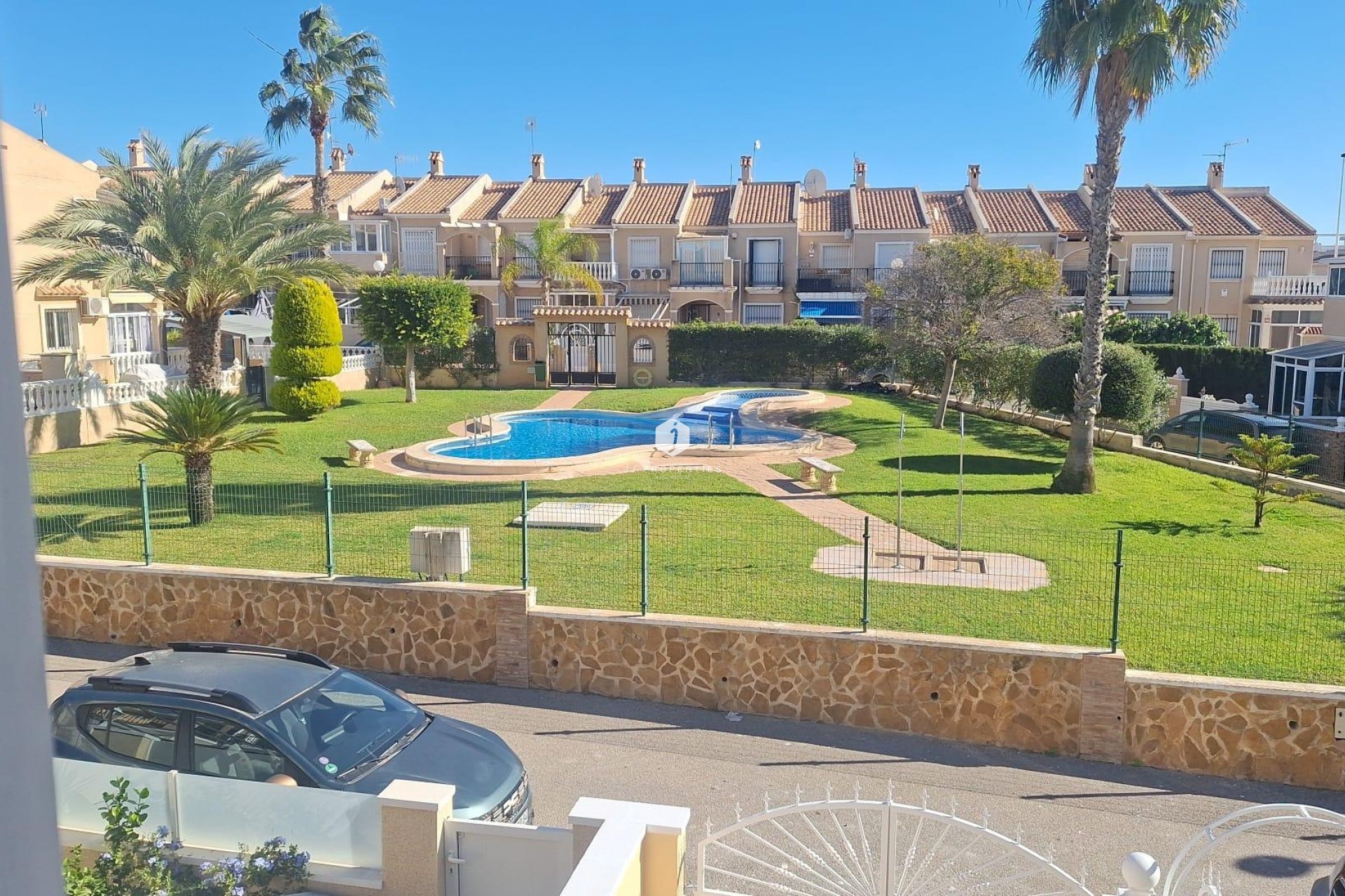 Aus zweiter Hand - Chalet -
Torrevieja - aguas nuevas