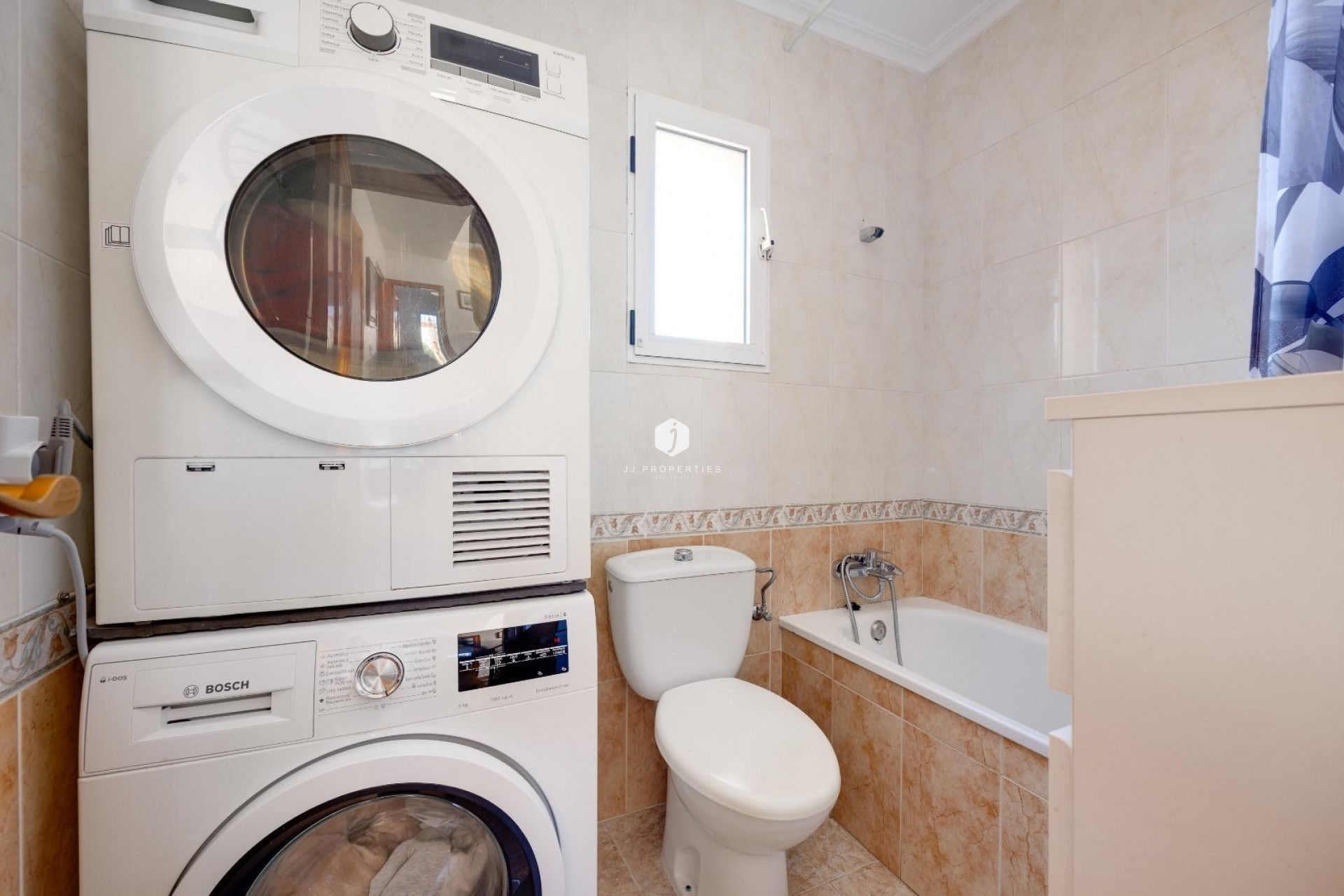 Aus zweiter Hand - Chalet -
Torrevieja - aguas nuevas