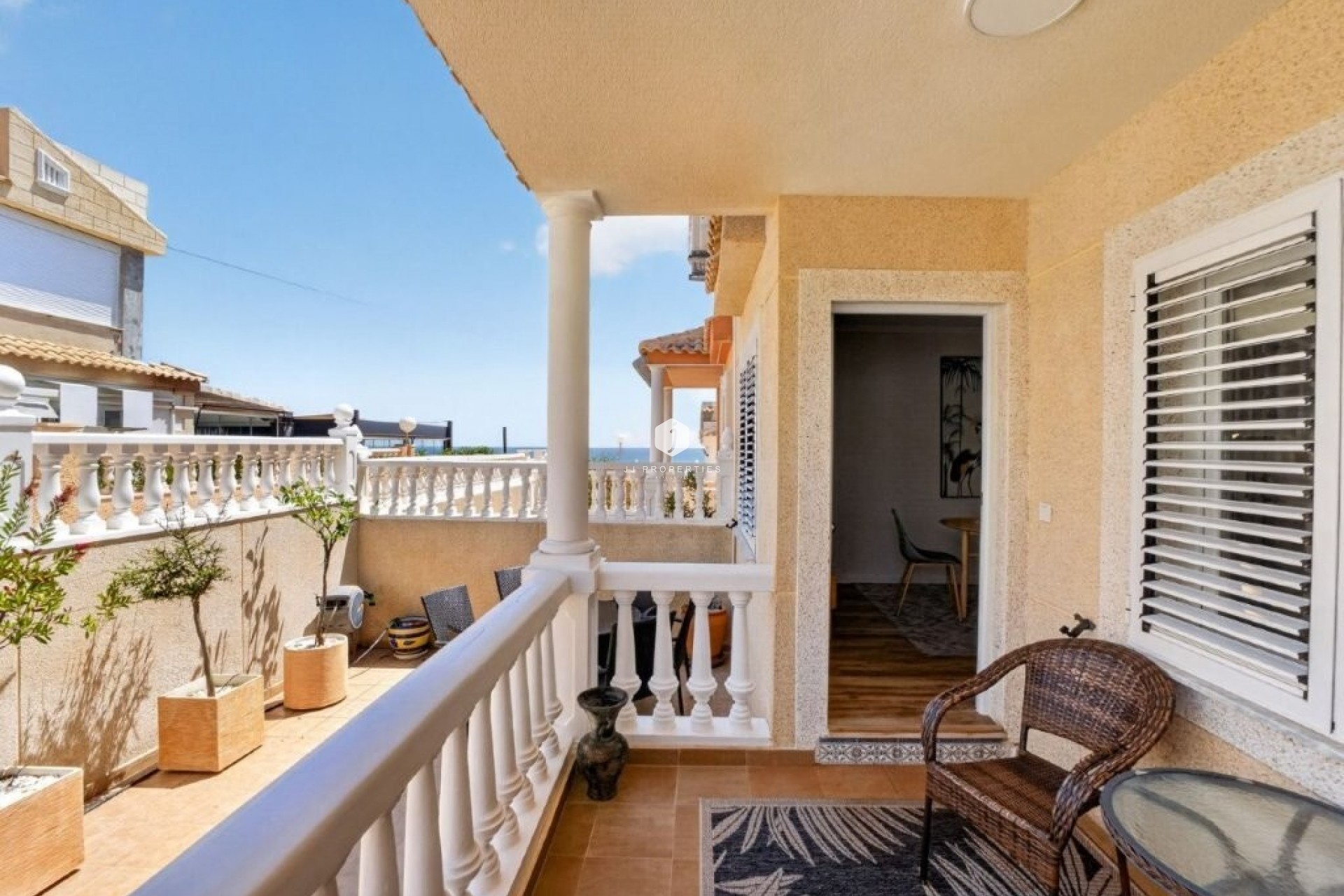 Aus zweiter Hand - Chalet -
Torrevieja - Cabo cervera