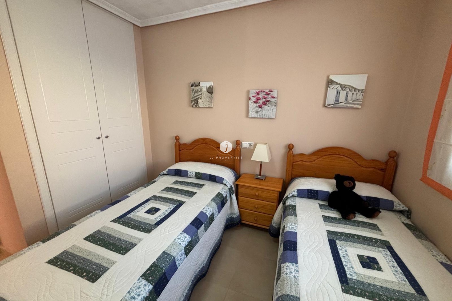 Aus zweiter Hand - Chalet -
Torrevieja - Carrefour