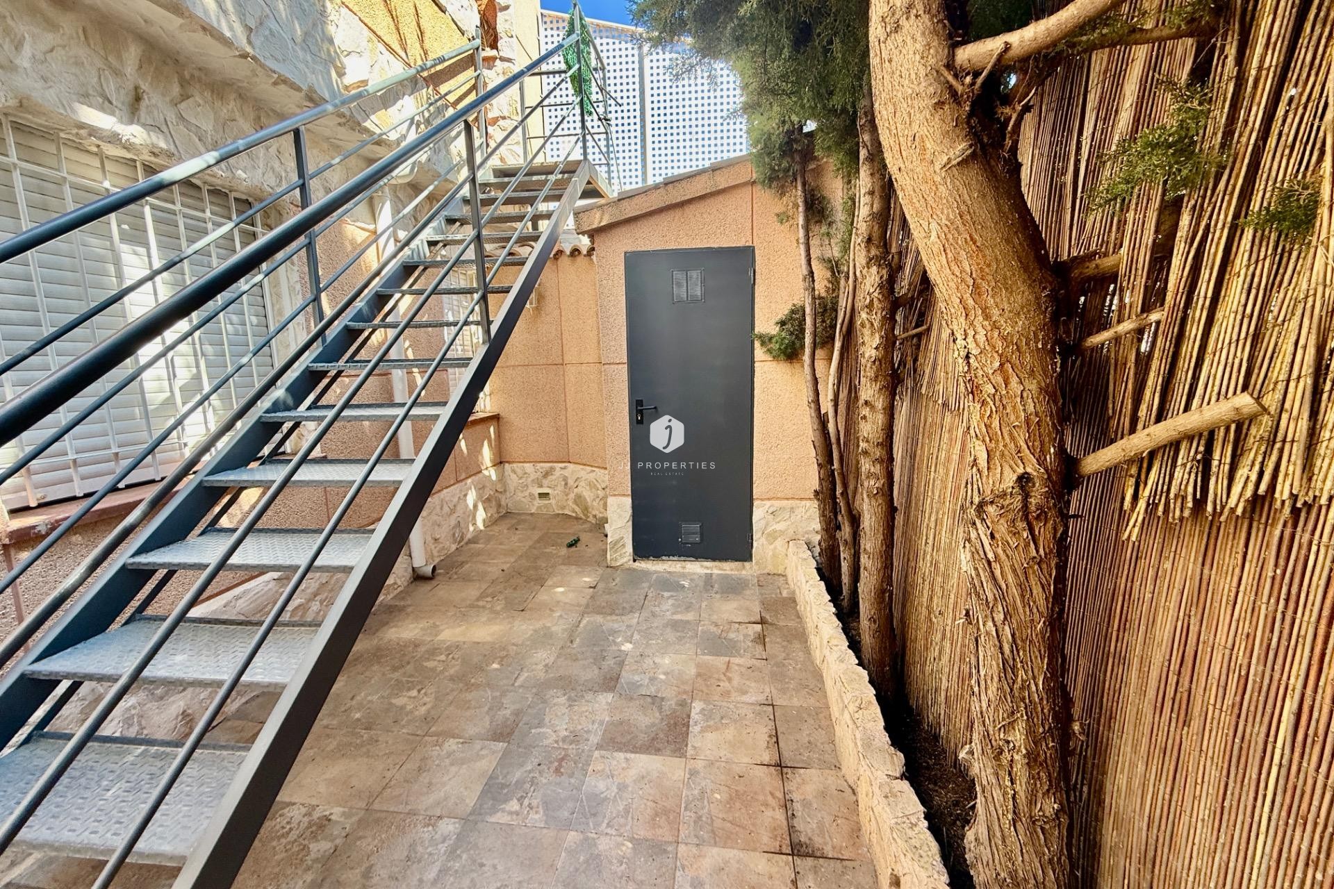 Aus zweiter Hand - Chalet -
Torrevieja - Carrefour