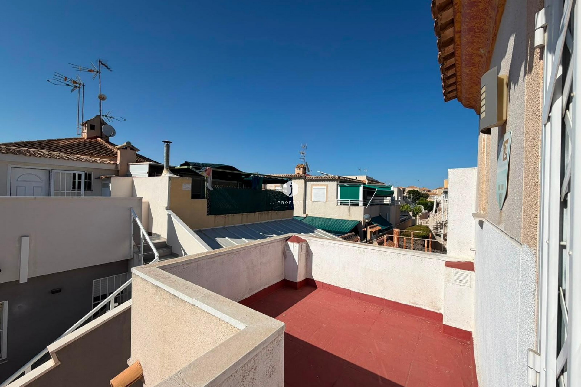 Aus zweiter Hand - Chalet -
Torrevieja - Carrefour