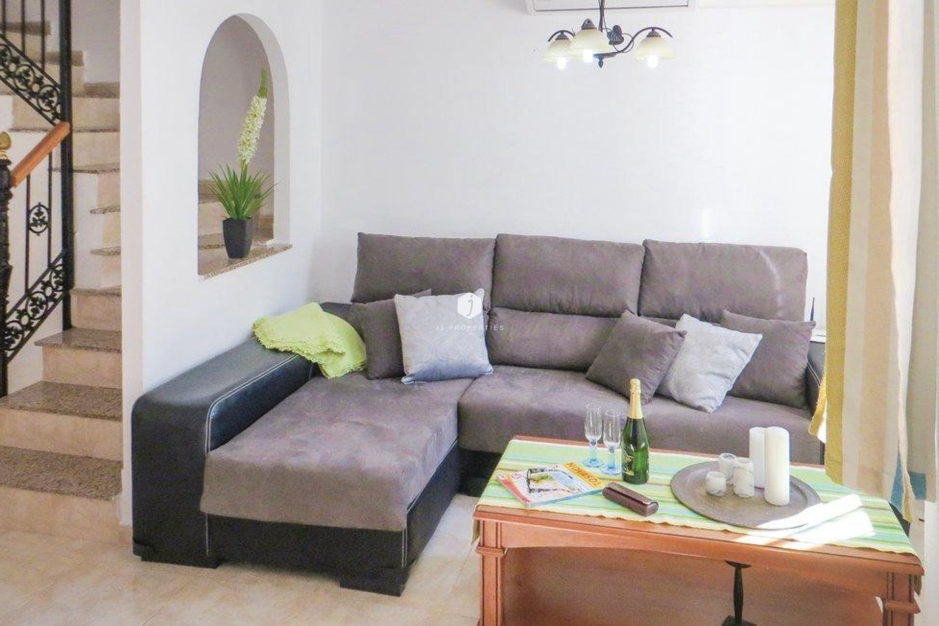 Aus zweiter Hand - Chalet -
Torrevieja - Carrefour