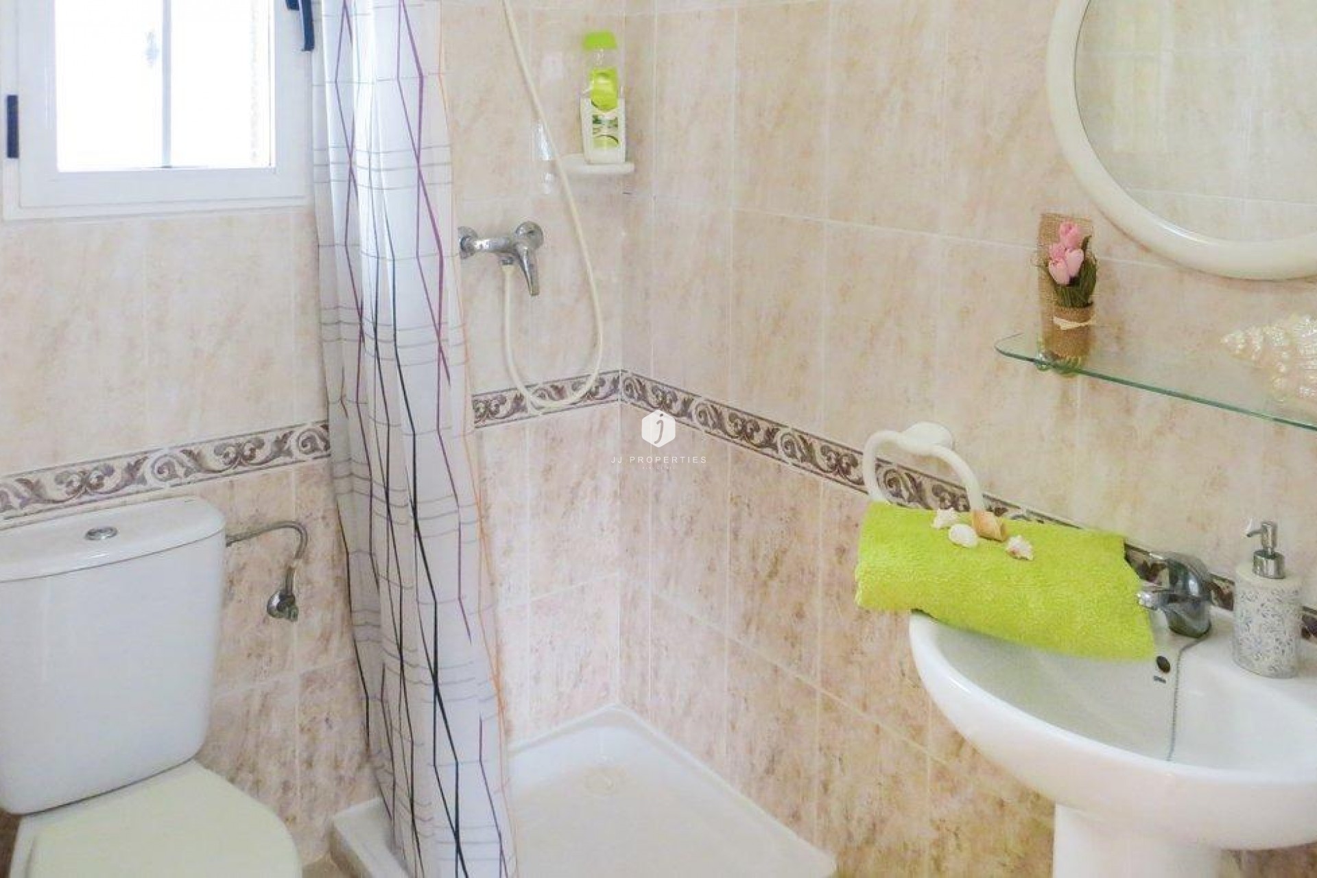 Aus zweiter Hand - Chalet -
Torrevieja - Carrefour