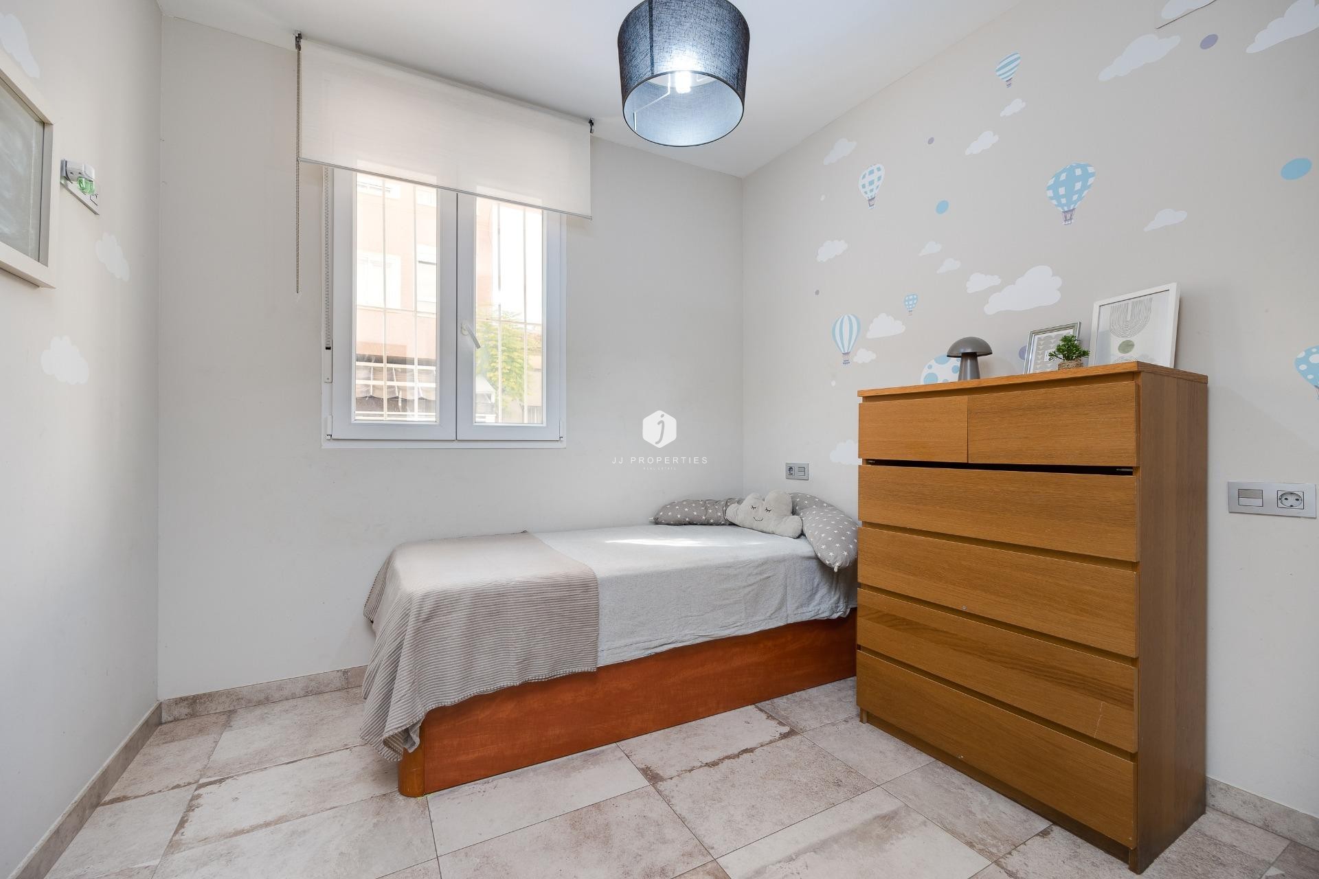 Aus zweiter Hand - Chalet -
Torrevieja - Centro