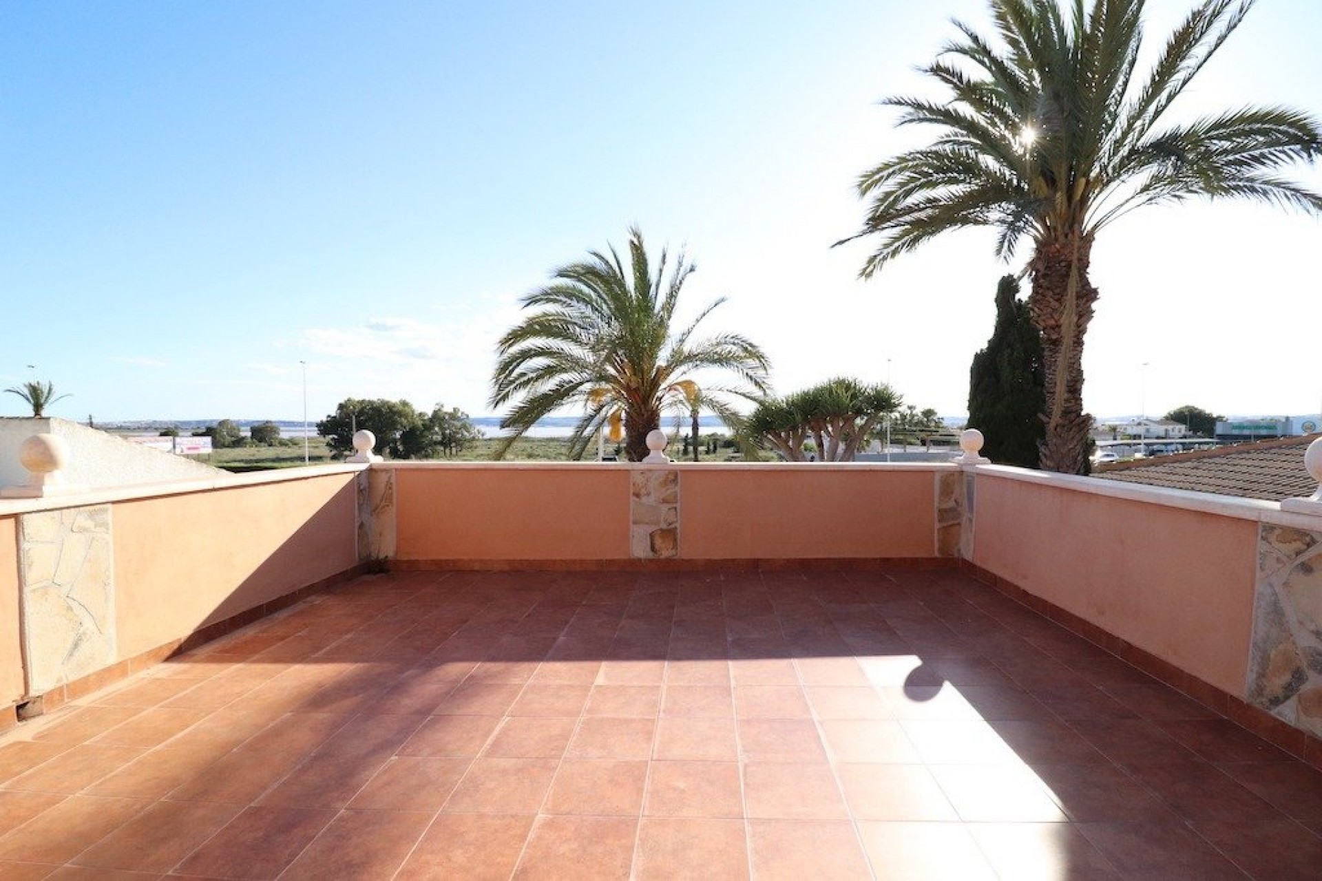 Aus zweiter Hand - Chalet -
Torrevieja - Costa Blanca