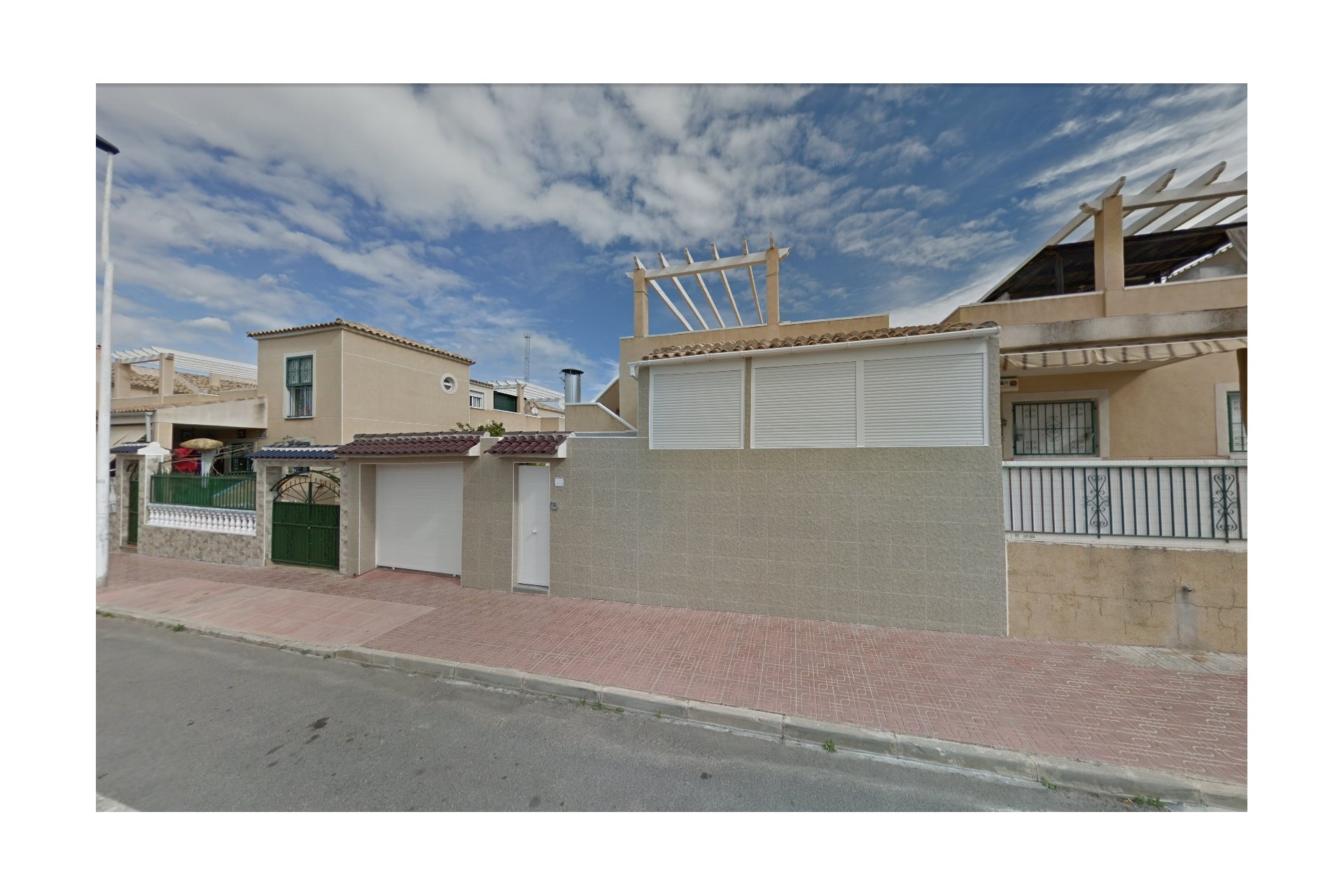 Aus zweiter Hand - Chalet -
Torrevieja - Costa Blanca