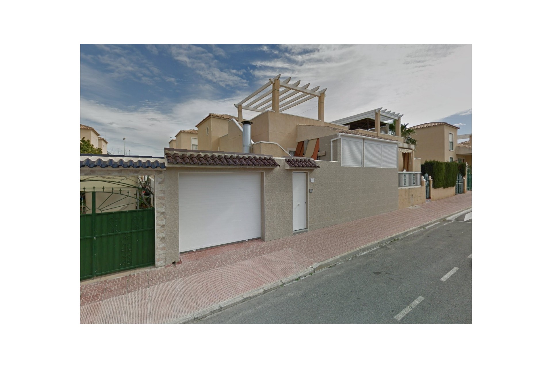 Aus zweiter Hand - Chalet -
Torrevieja - Costa Blanca