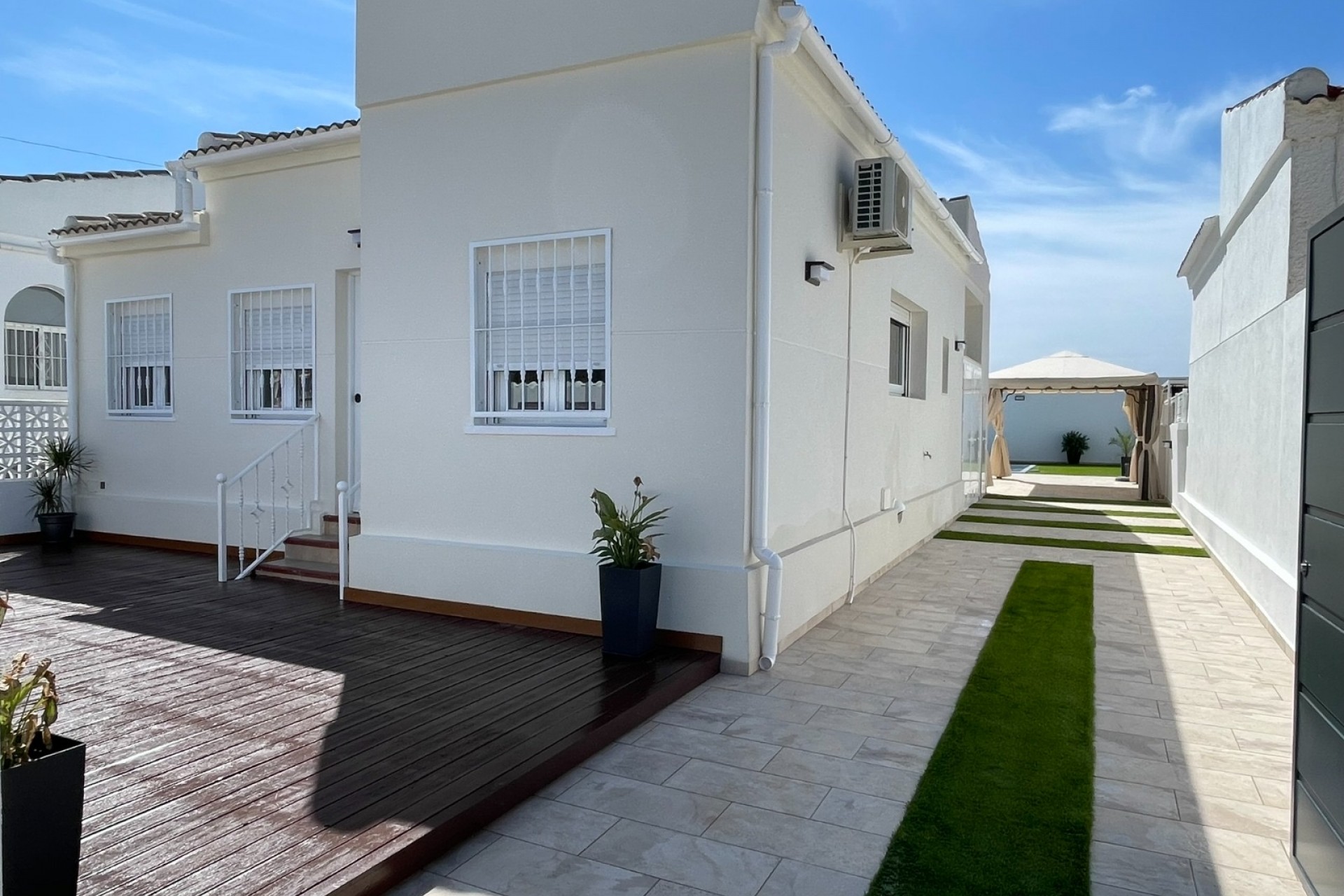 Aus zweiter Hand - Chalet -
Torrevieja - Costa Blanca