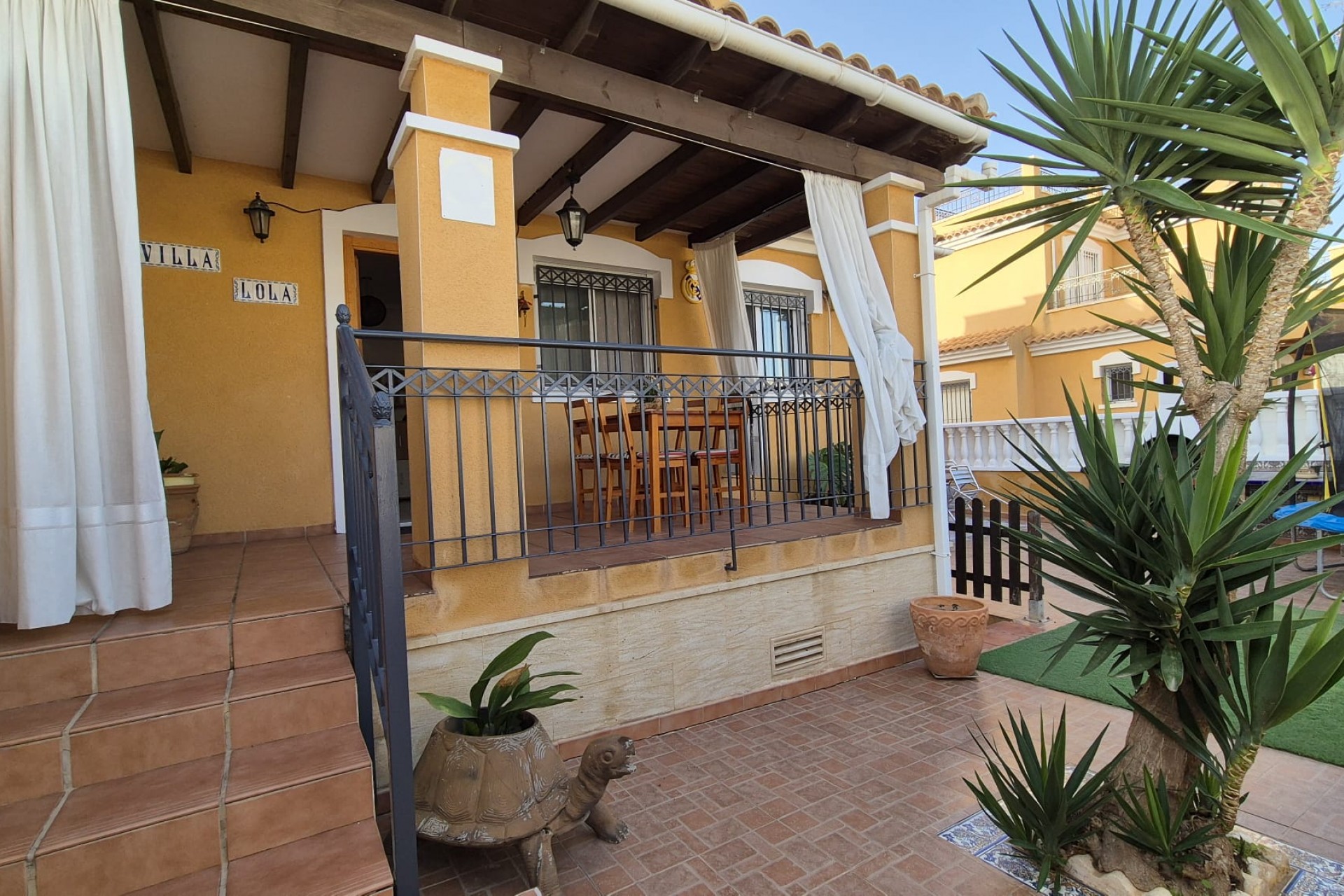 Aus zweiter Hand - Chalet -
Torrevieja - Costa Blanca