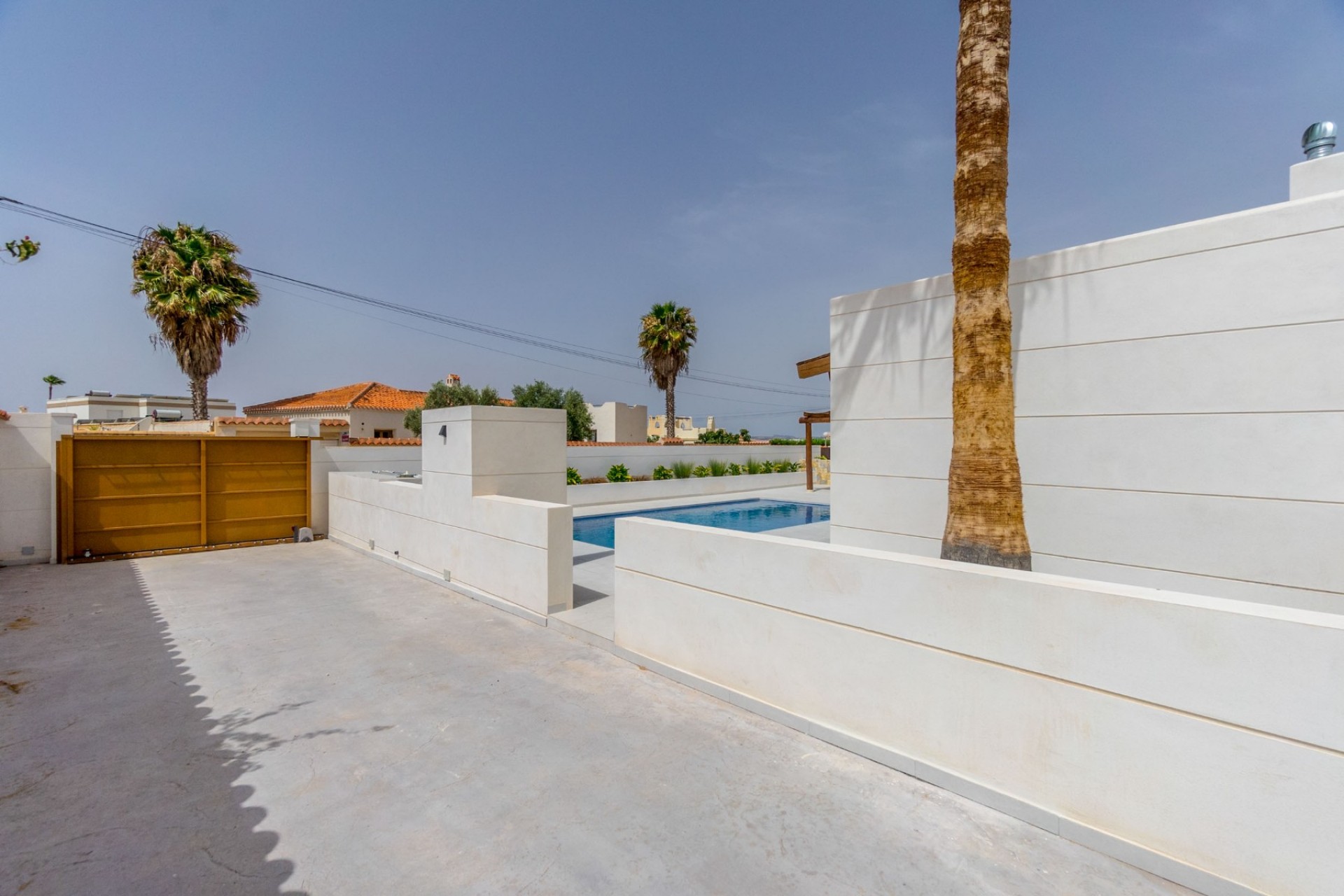 Aus zweiter Hand - Chalet -
Torrevieja - Costa Blanca