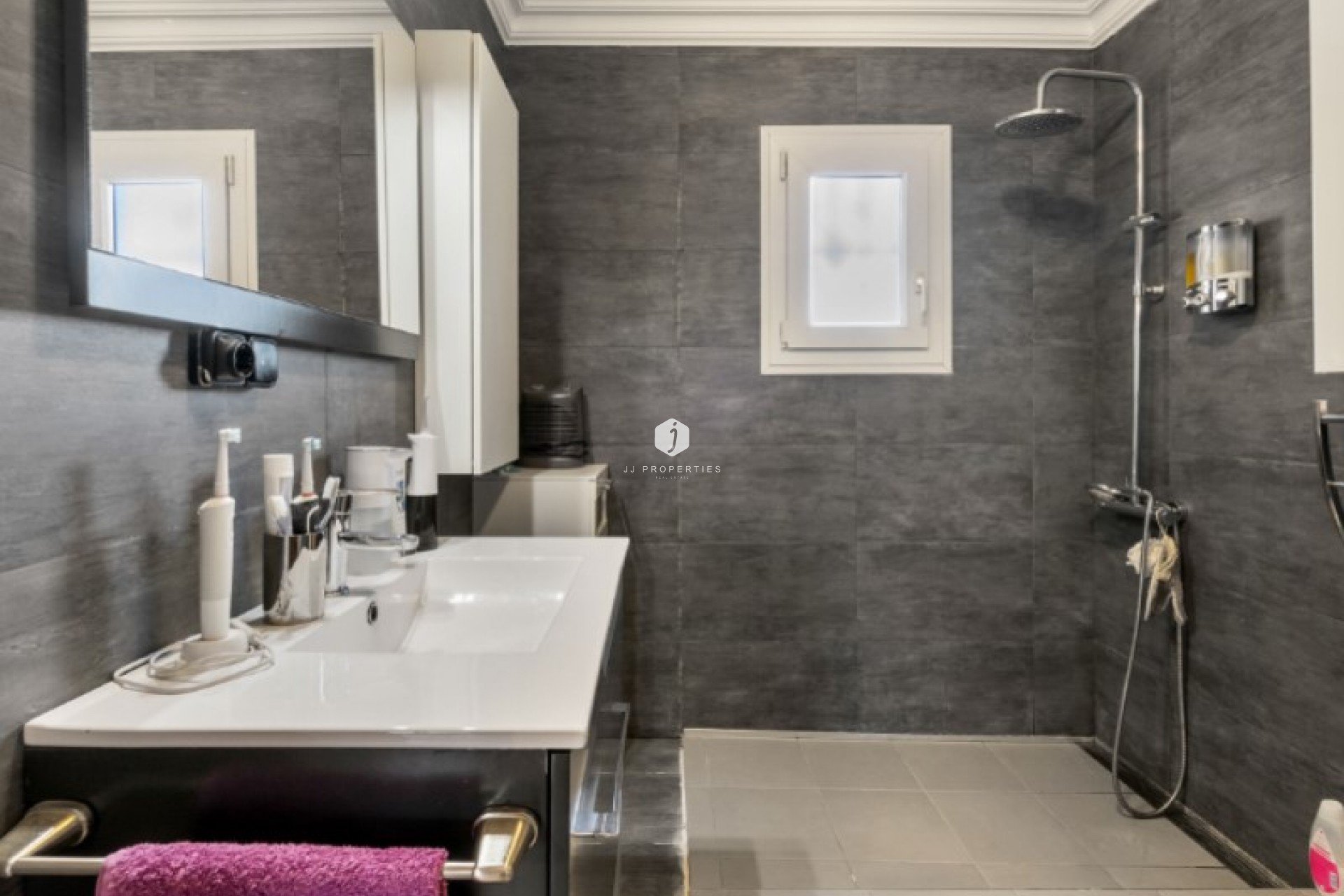 Aus zweiter Hand - Chalet -
Torrevieja - Costa Blanca