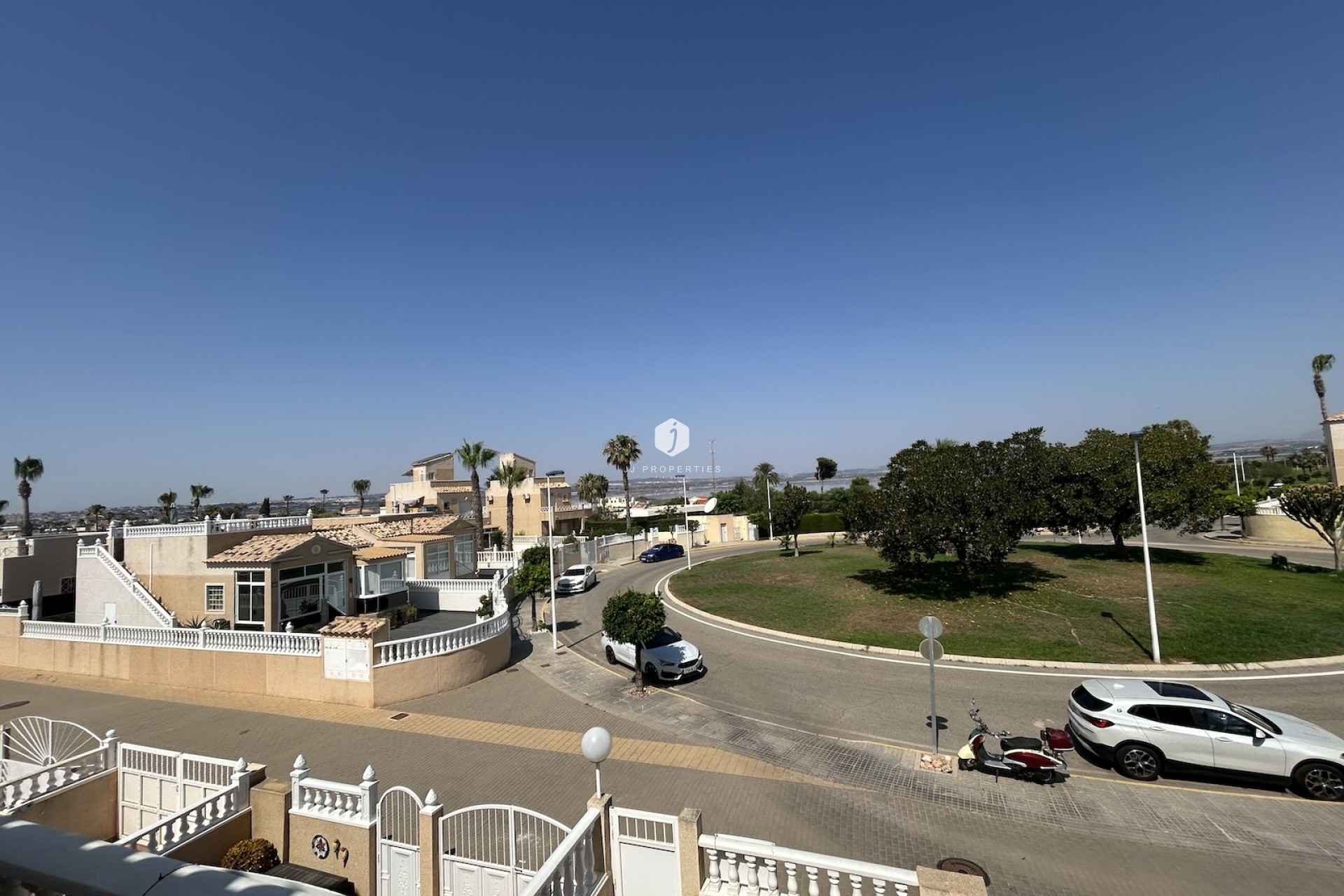 Aus zweiter Hand - Chalet -
Torrevieja - Costa Blanca