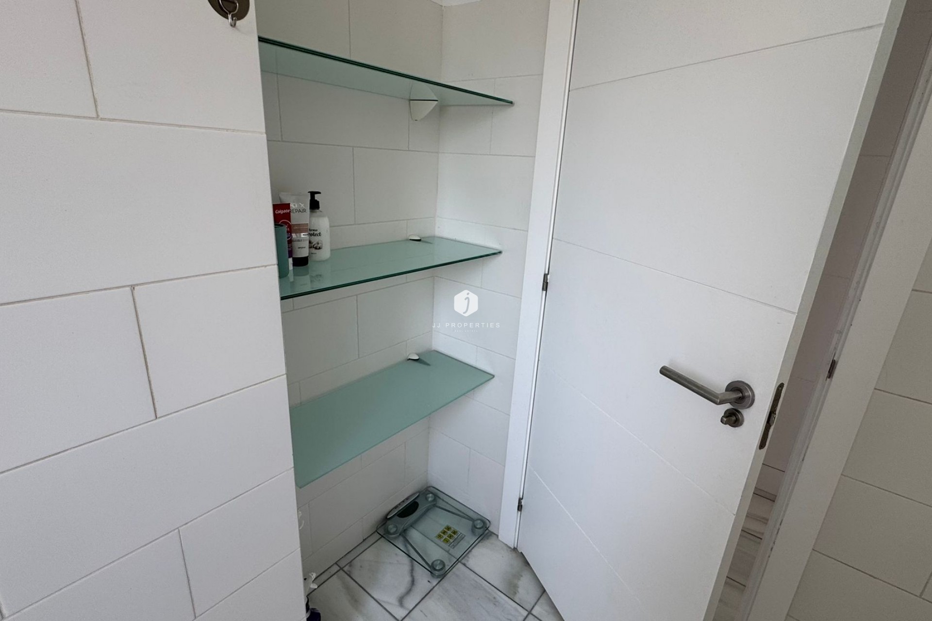 Aus zweiter Hand - Chalet -
Torrevieja - Costa Blanca