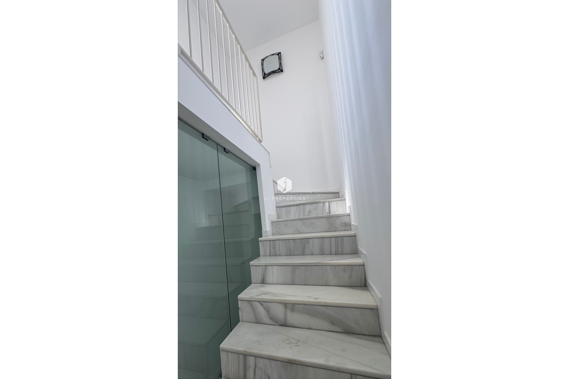 Aus zweiter Hand - Chalet -
Torrevieja - Costa Blanca