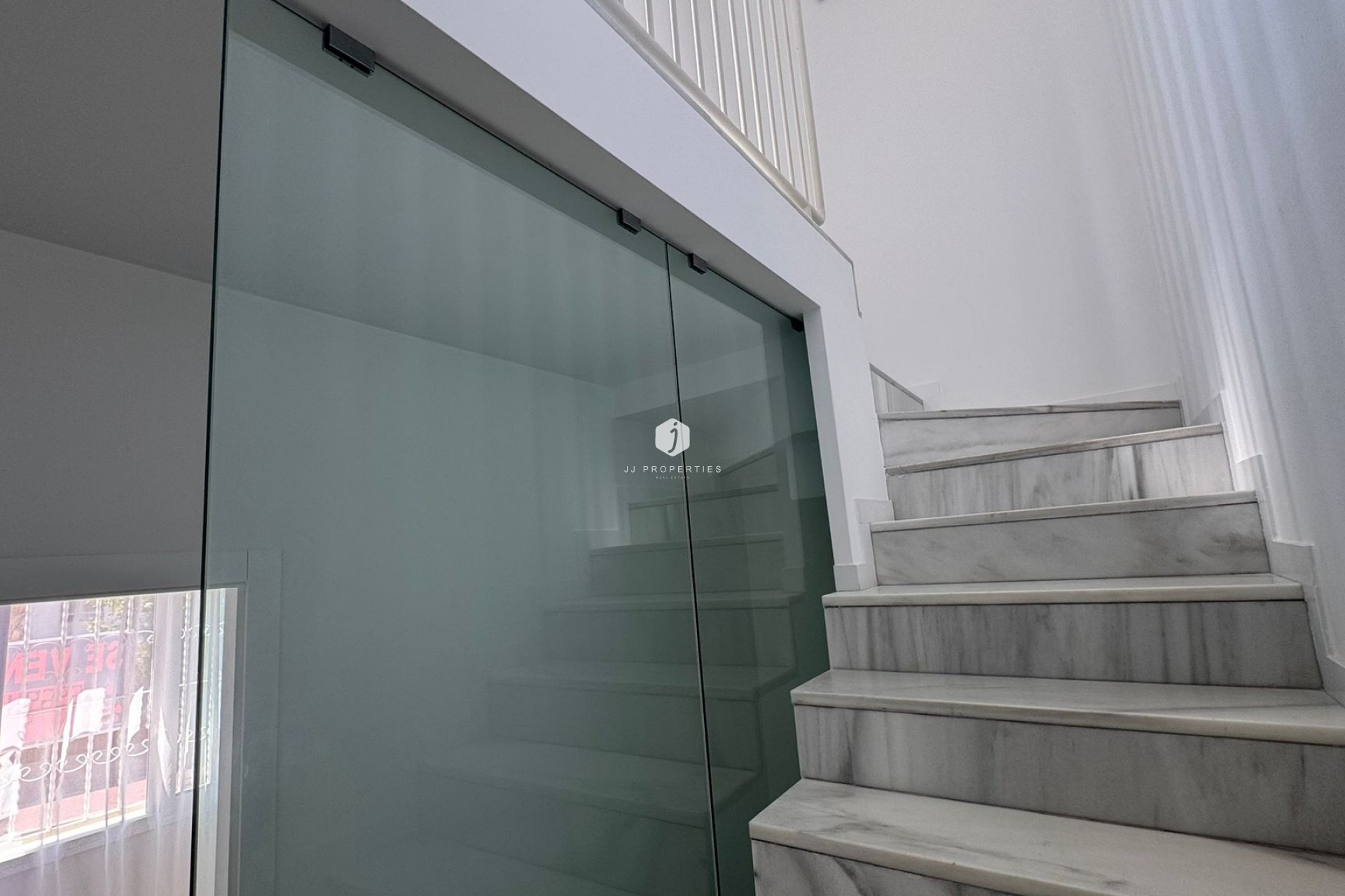 Aus zweiter Hand - Chalet -
Torrevieja - Costa Blanca