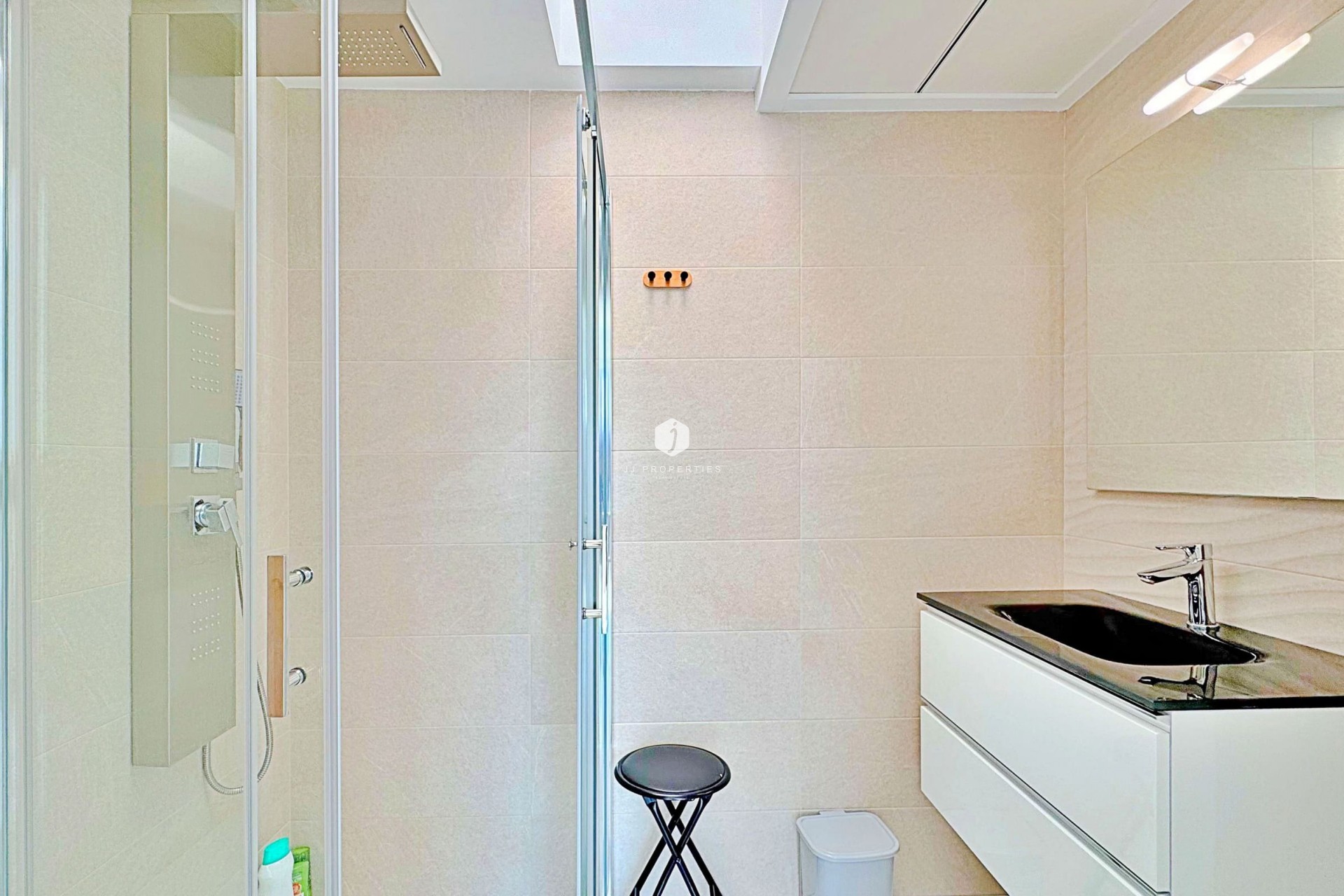 Aus zweiter Hand - Chalet -
Torrevieja - Costa Blanca