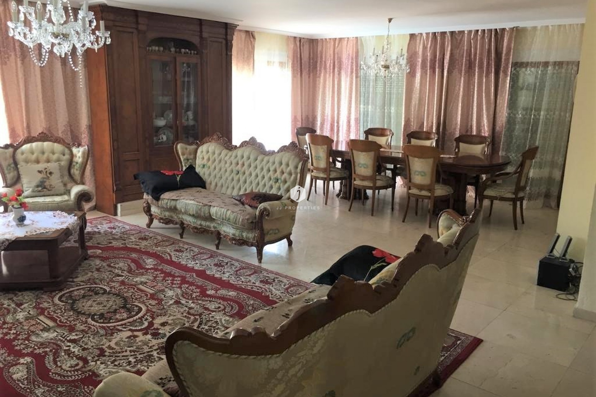 Aus zweiter Hand - Chalet -
Torrevieja - Costa Blanca