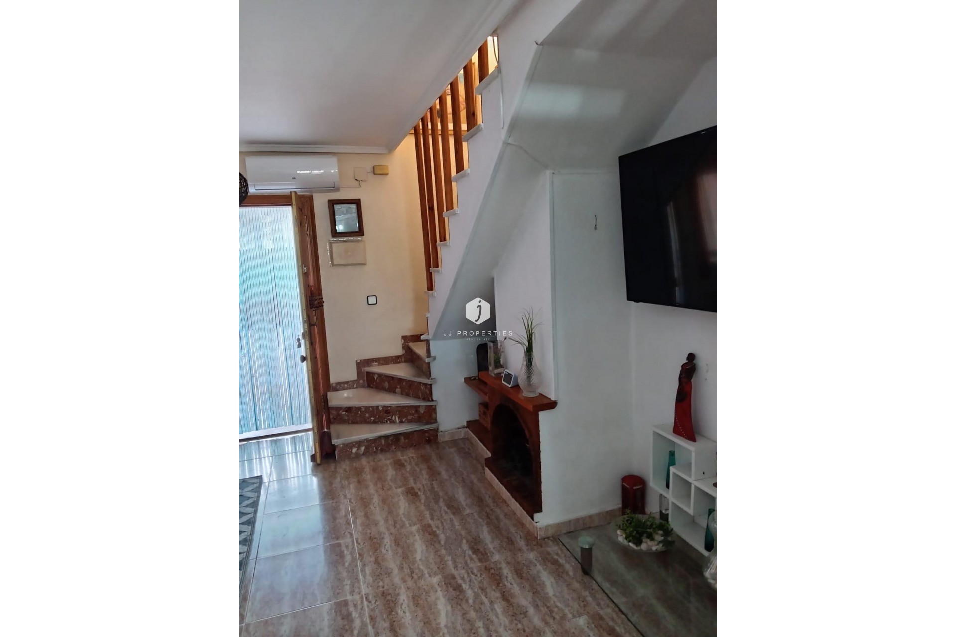 Aus zweiter Hand - Chalet -
Torrevieja - Costa Blanca