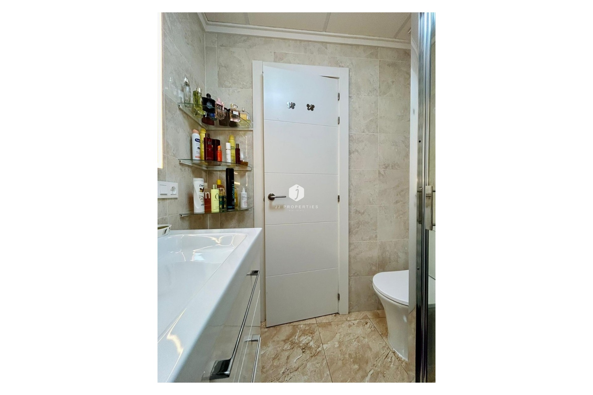 Aus zweiter Hand - Chalet -
Torrevieja - Costa Blanca