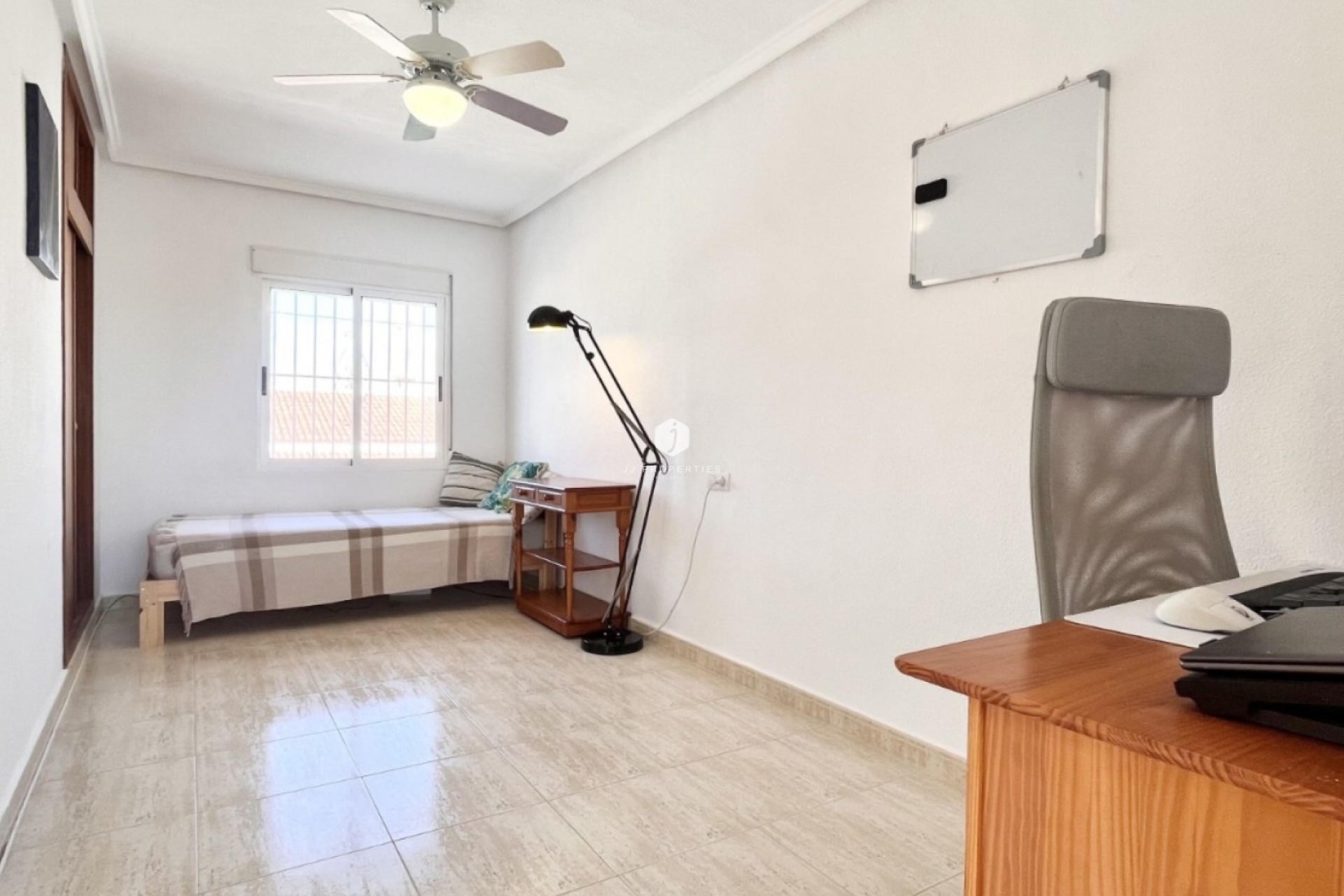 Aus zweiter Hand - Chalet -
Torrevieja - Costa Blanca