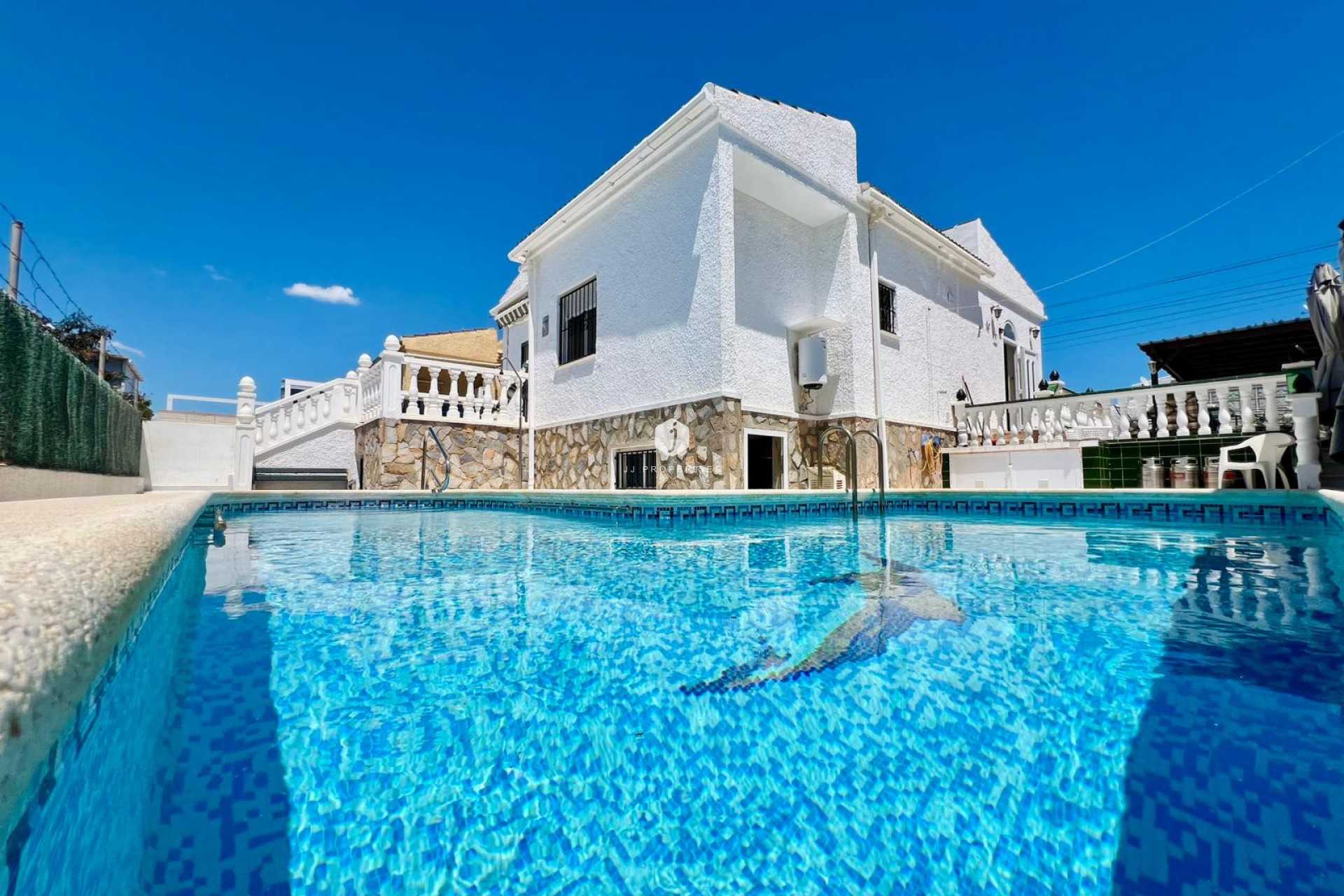 Aus zweiter Hand - Chalet -
Torrevieja - Costa Blanca