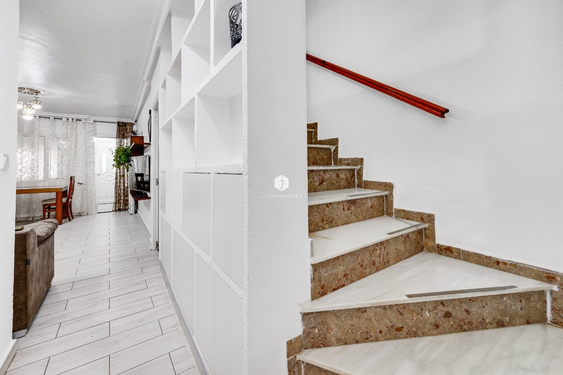 Aus zweiter Hand - Chalet -
Torrevieja - Costa Blanca