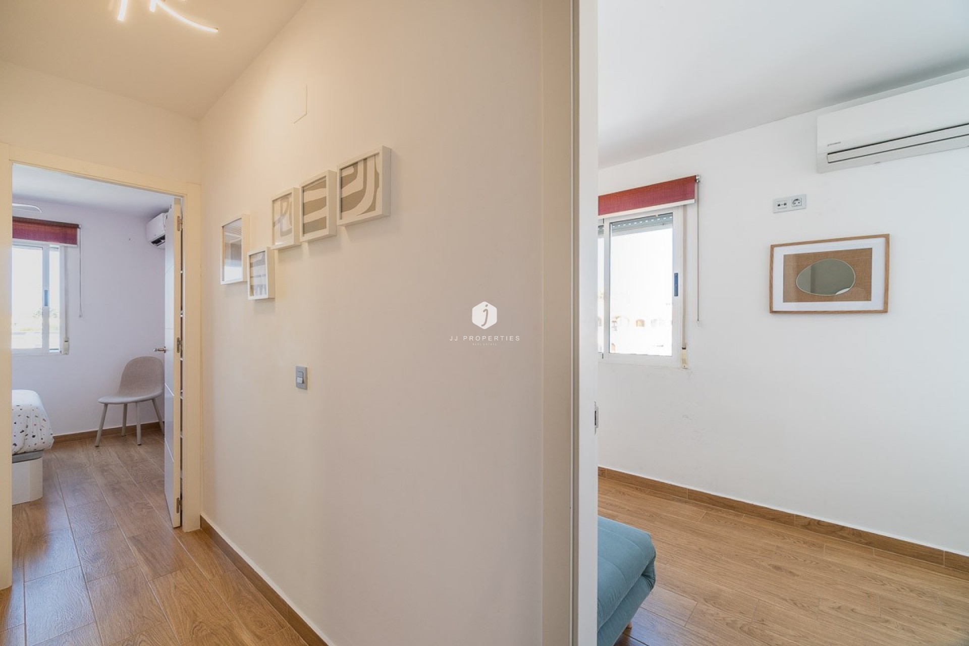 Aus zweiter Hand - Chalet -
Torrevieja - Costa Blanca