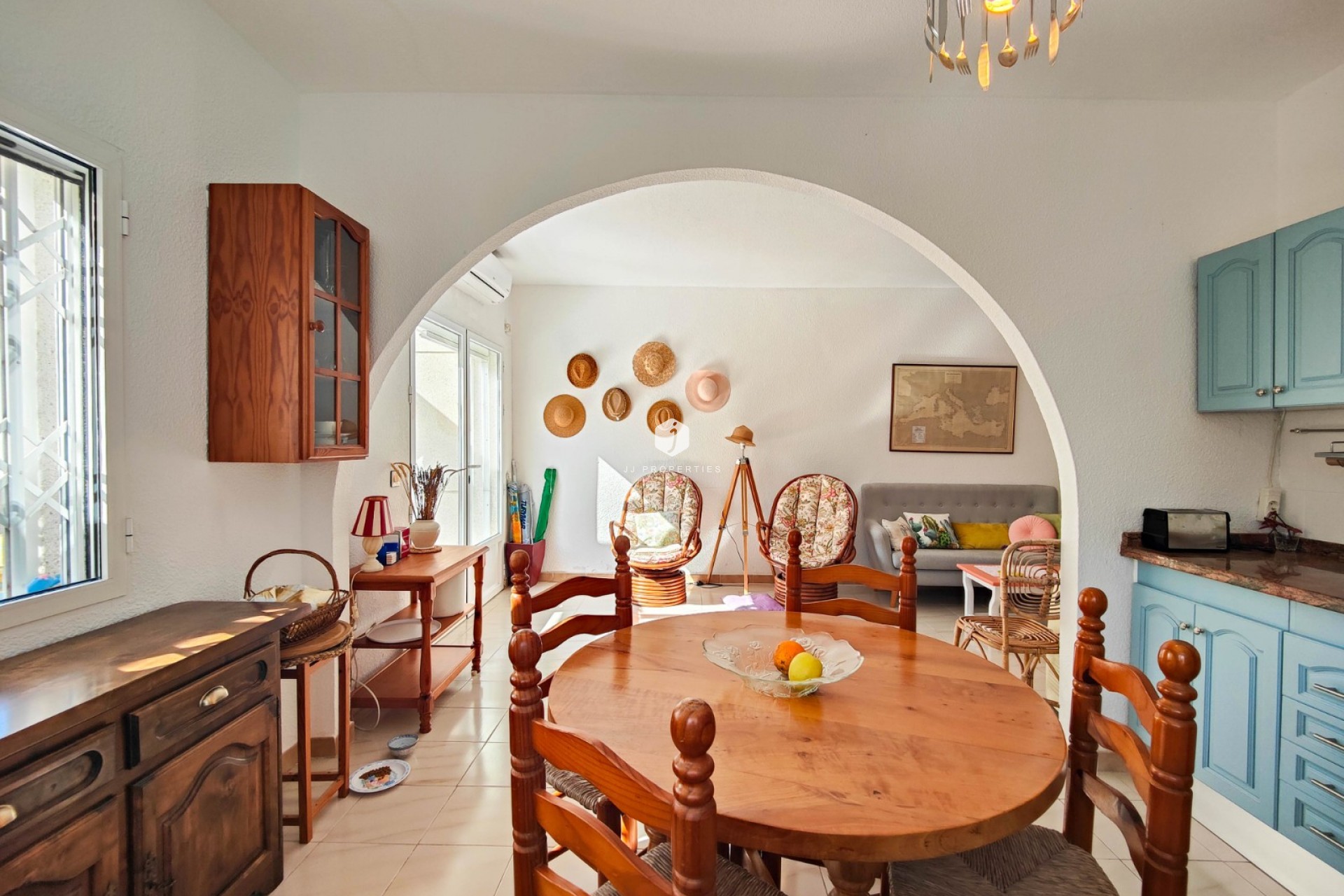 Aus zweiter Hand - Chalet -
Torrevieja - Costa Blanca