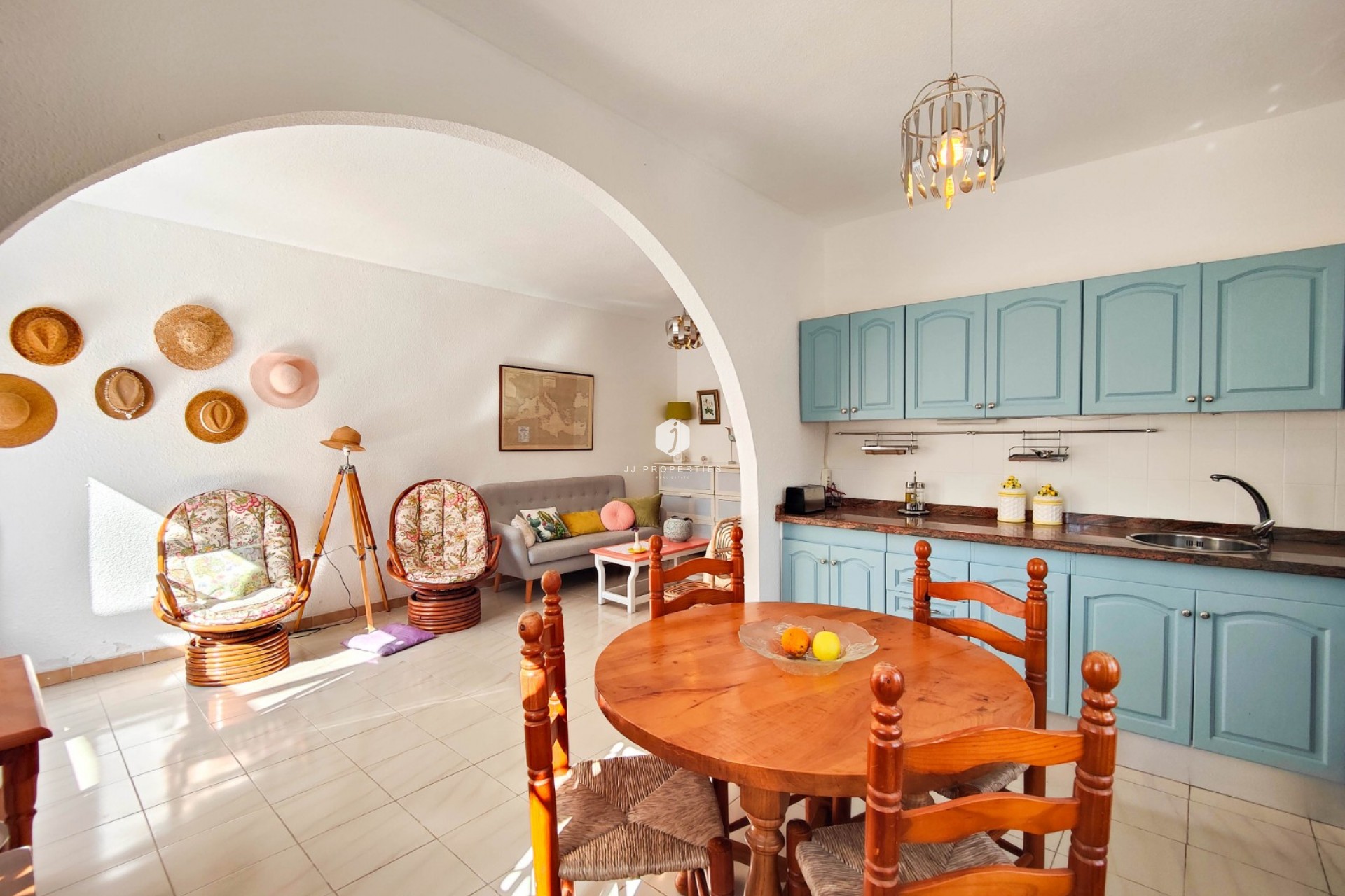 Aus zweiter Hand - Chalet -
Torrevieja - Costa Blanca